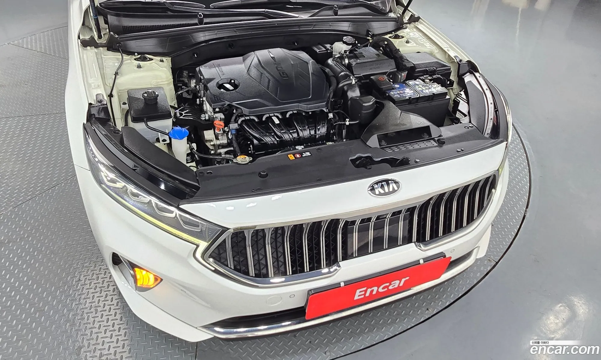 Kia K7 Premier 2019 KNALC41BBLA181653 — 7