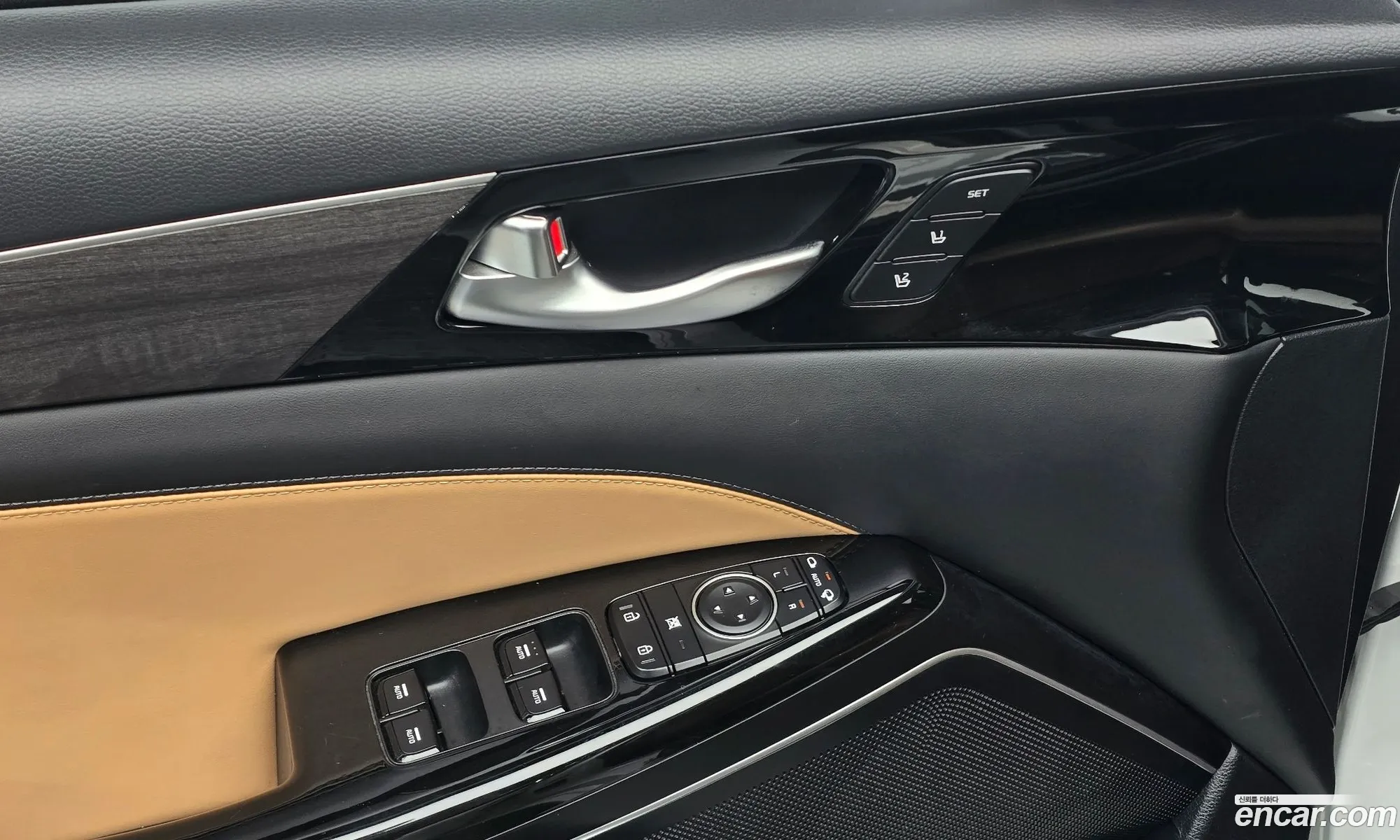 Kia K7 Premier 2019 KNALC41BBLA181653 — 25