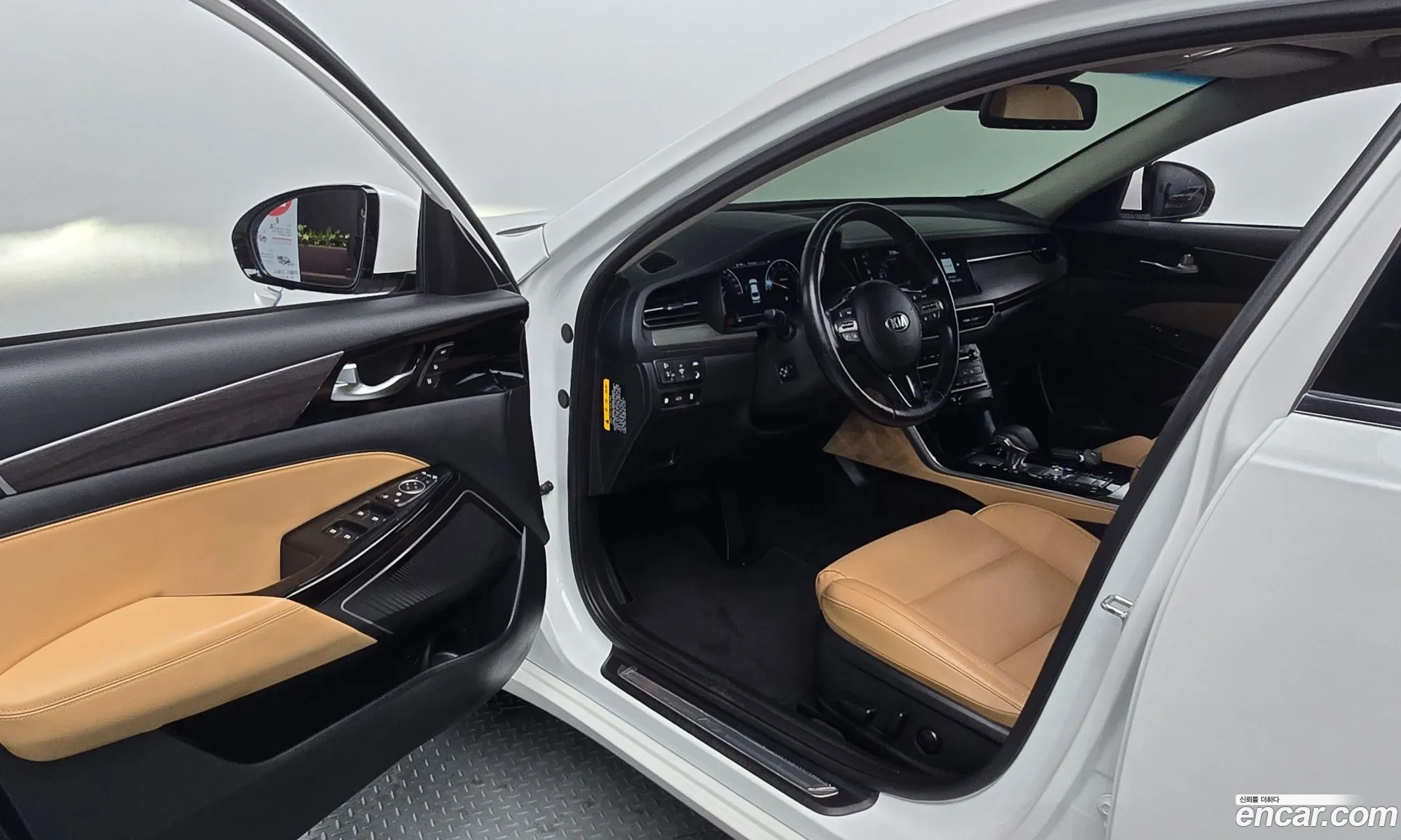 Kia K7 Premier 2019 KNALC41BBLA181653 — 27