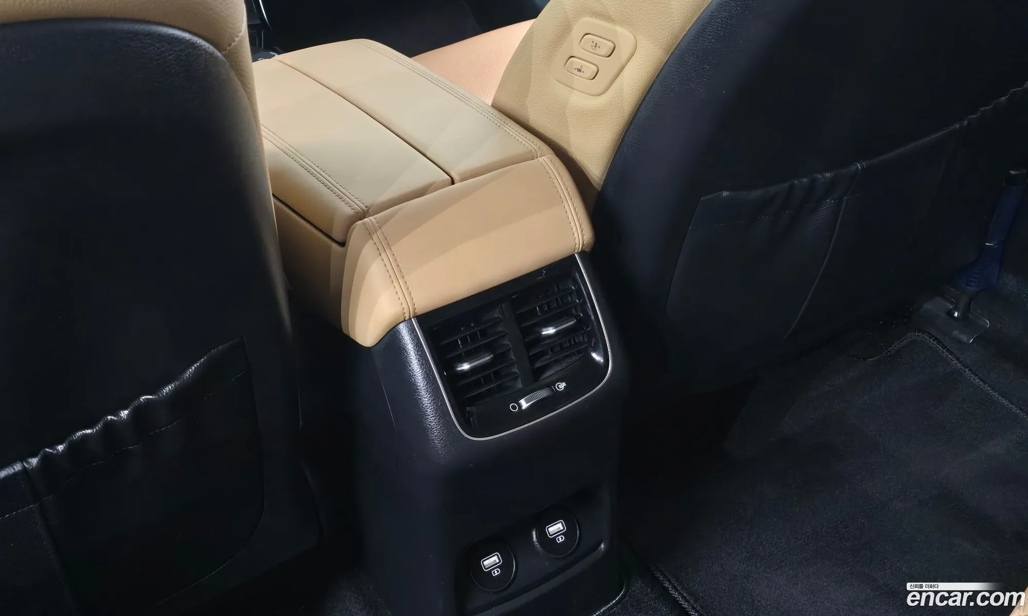 Kia K7 Premier 2019 KNALC41BBLA181653 — 4