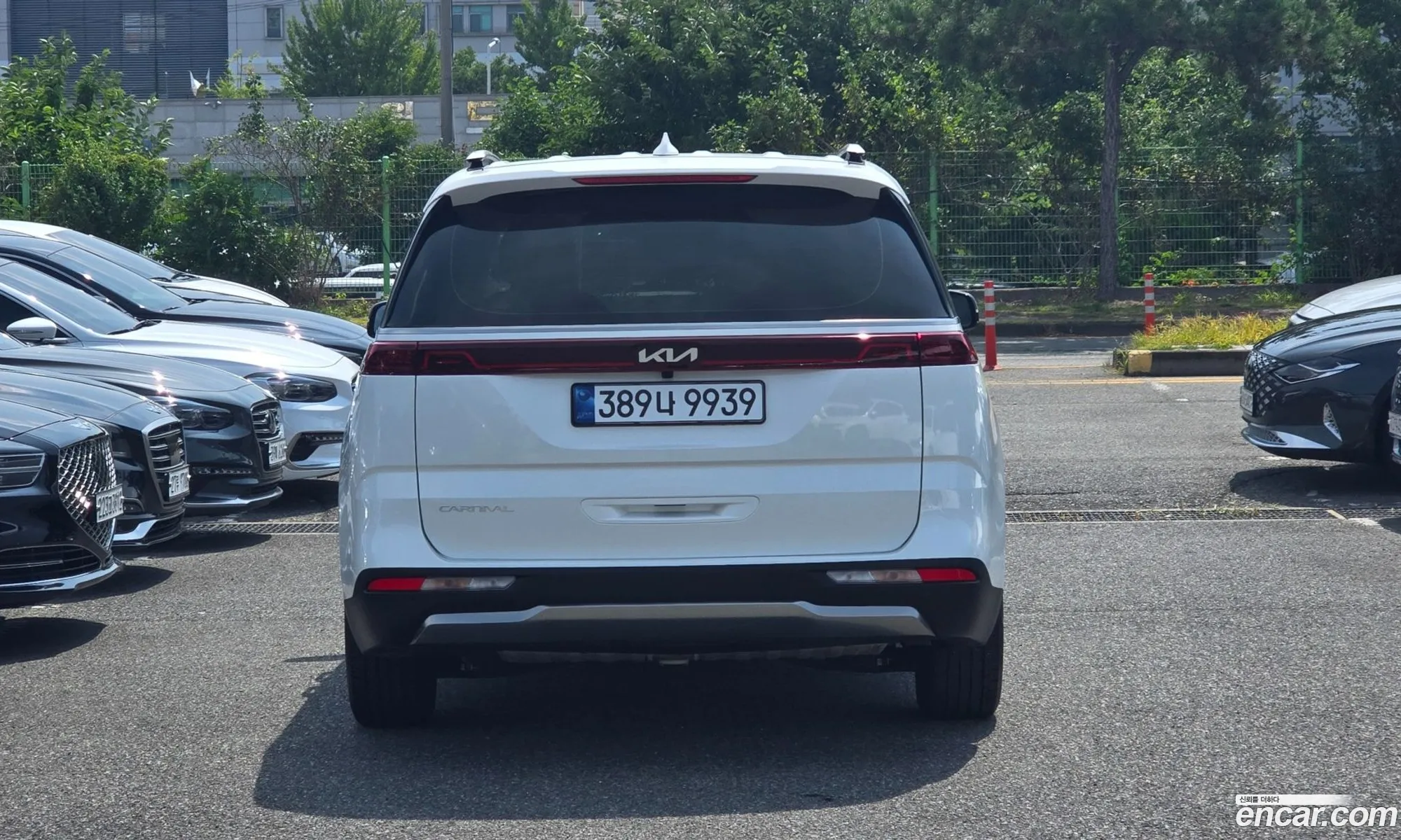 Kia Carnival 2023 — 20