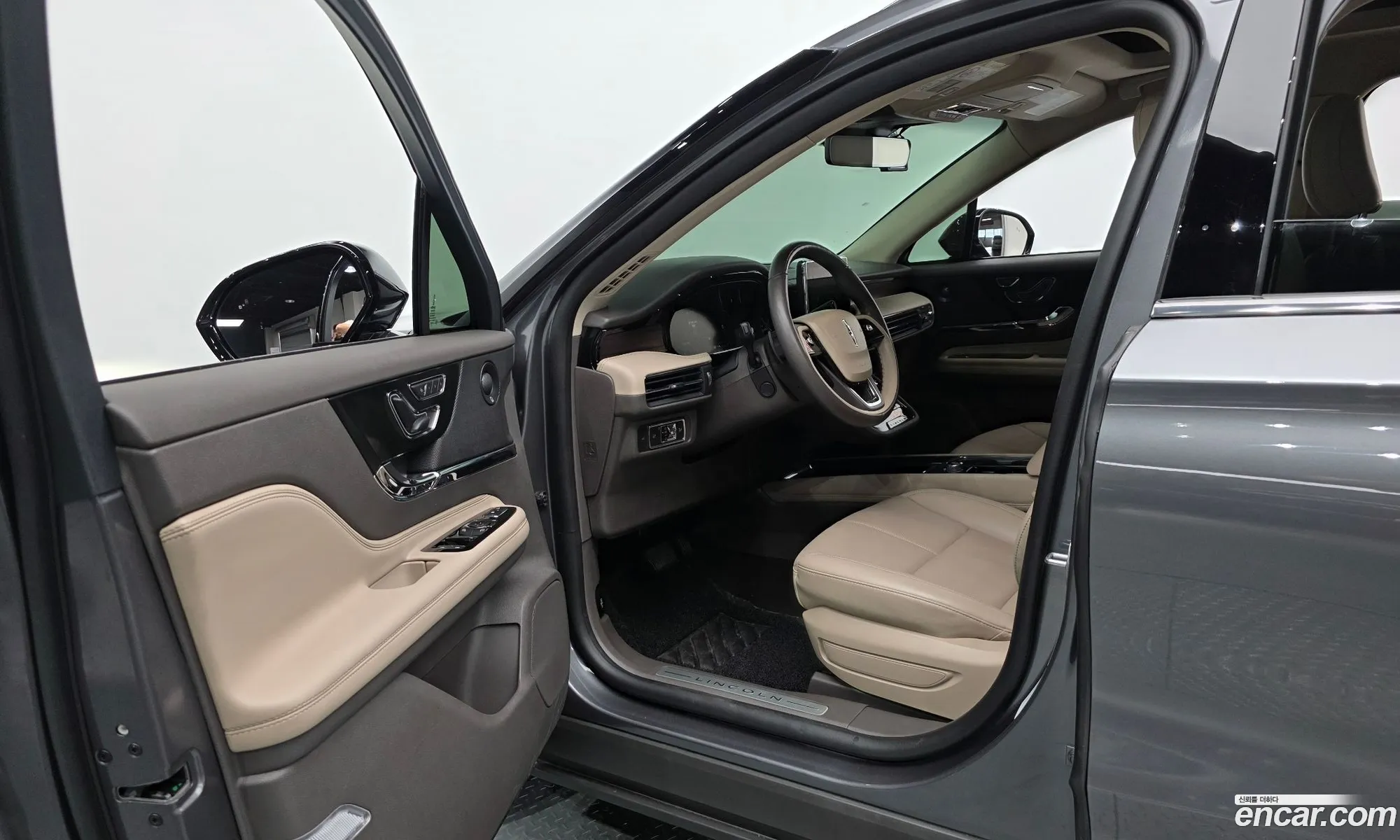 Lincoln Corsair 2022 5LMCJ2D91NUL31855 — 11