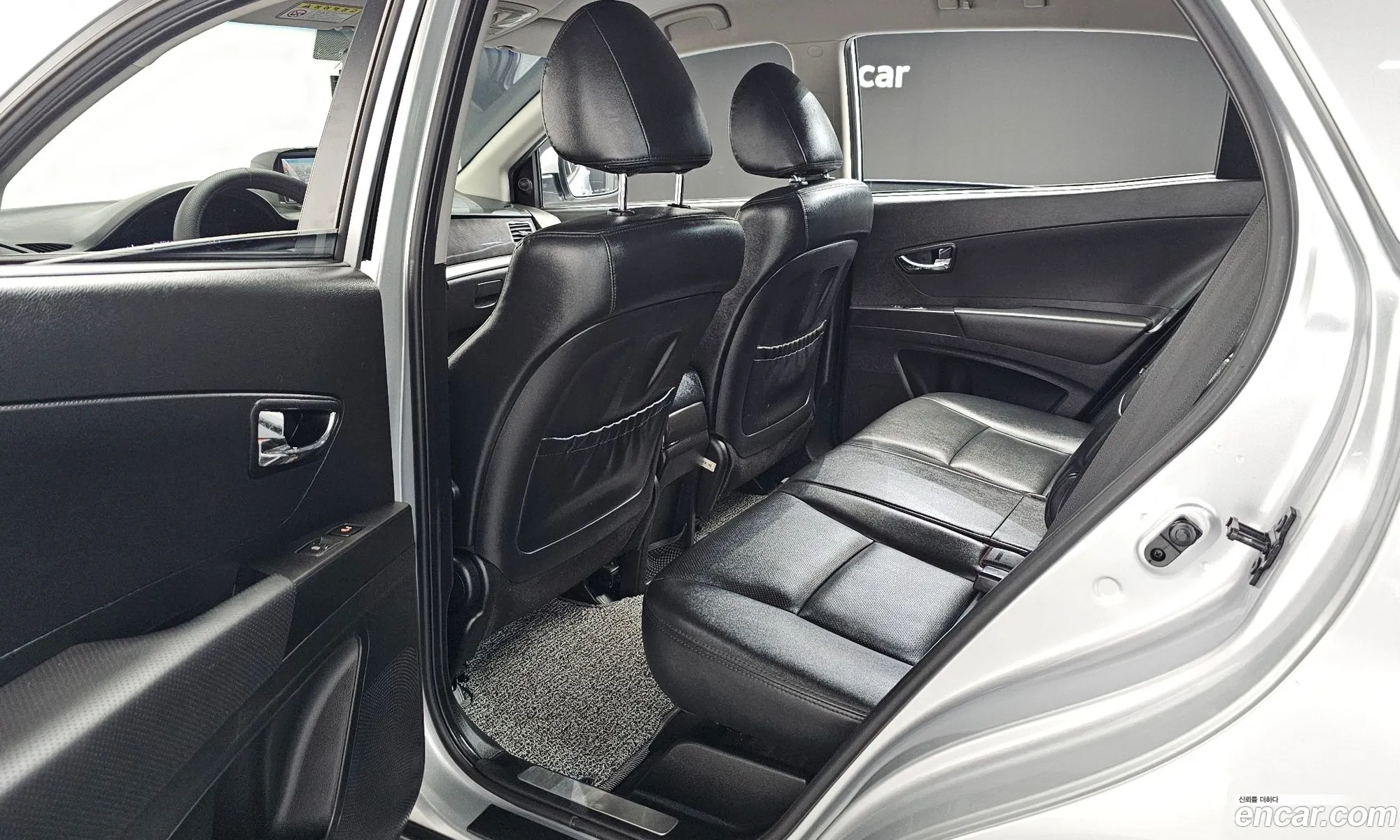 KG Mobility (SsangYong) Korando C 2012 — 5