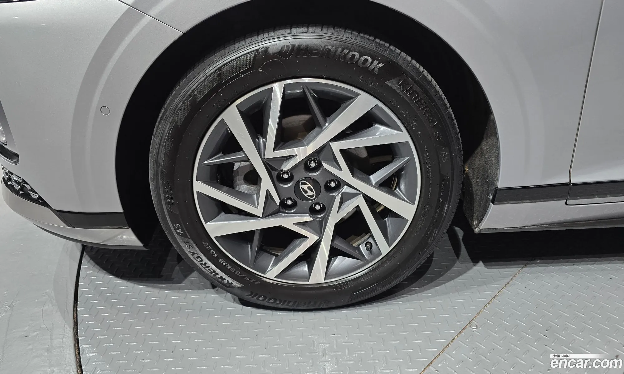 Hyundai Grandeur Hybrid 2023 — 13