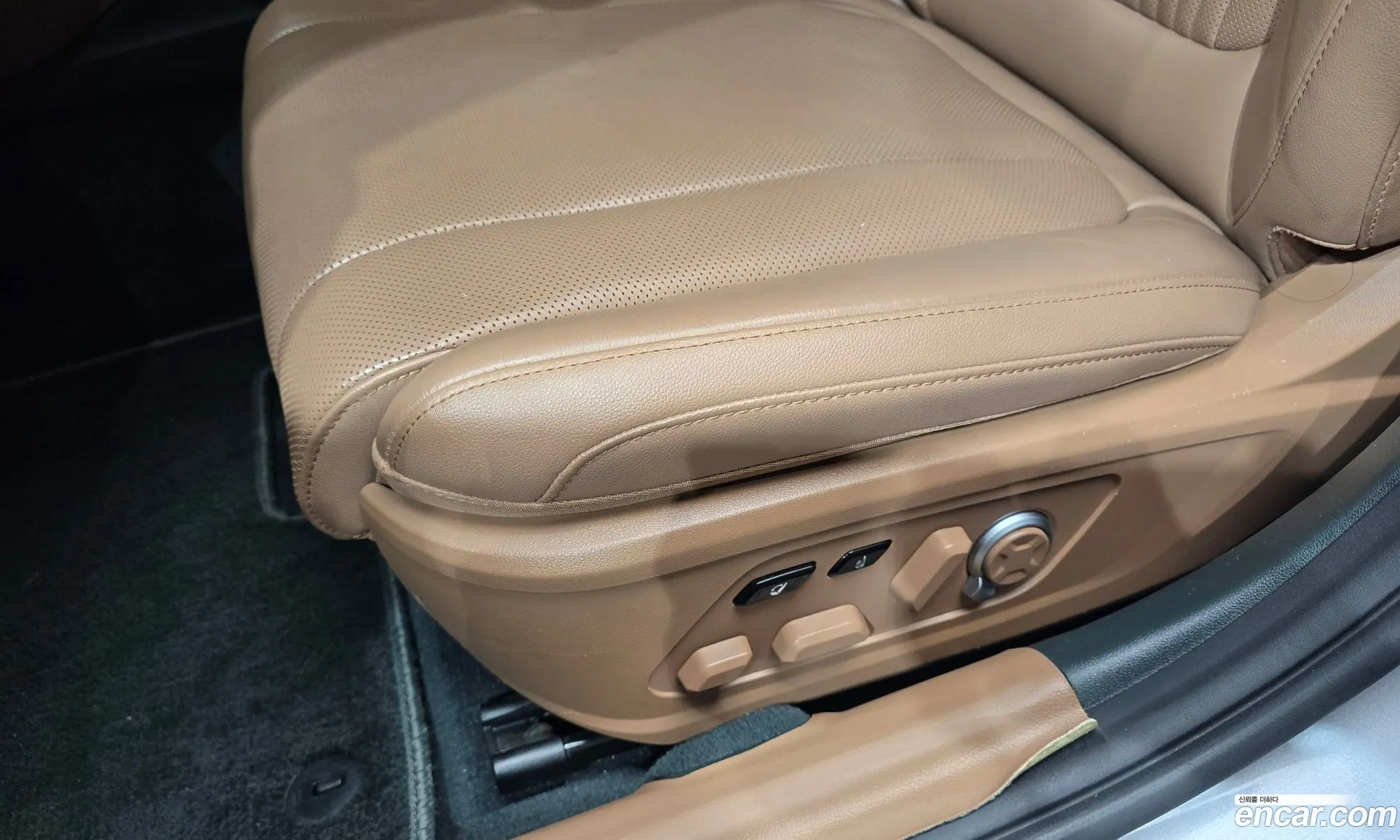 Hyundai Grandeur Hybrid 2023 — 5