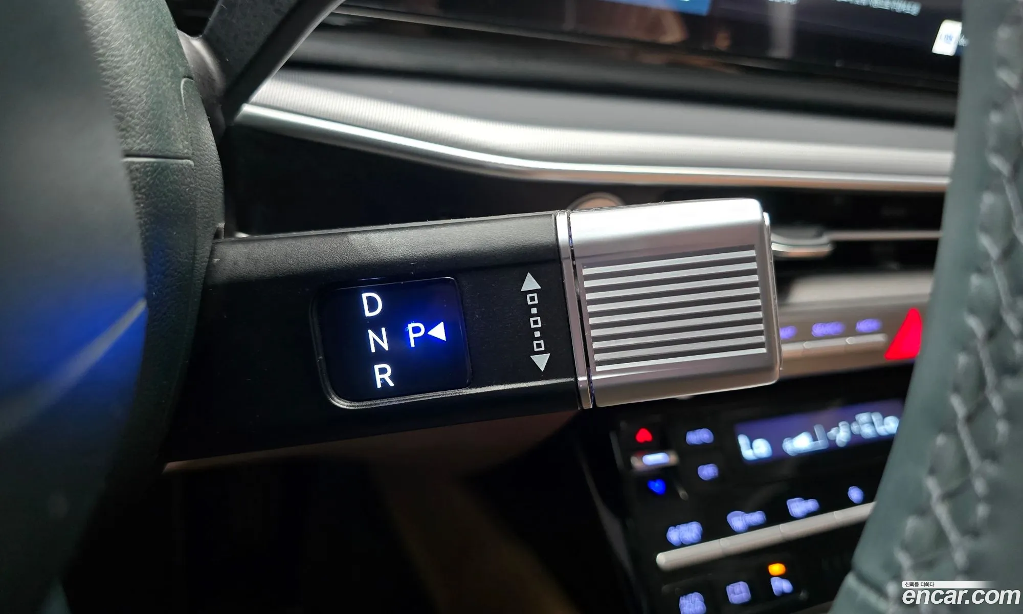 Hyundai Grandeur Hybrid 2023 — 33