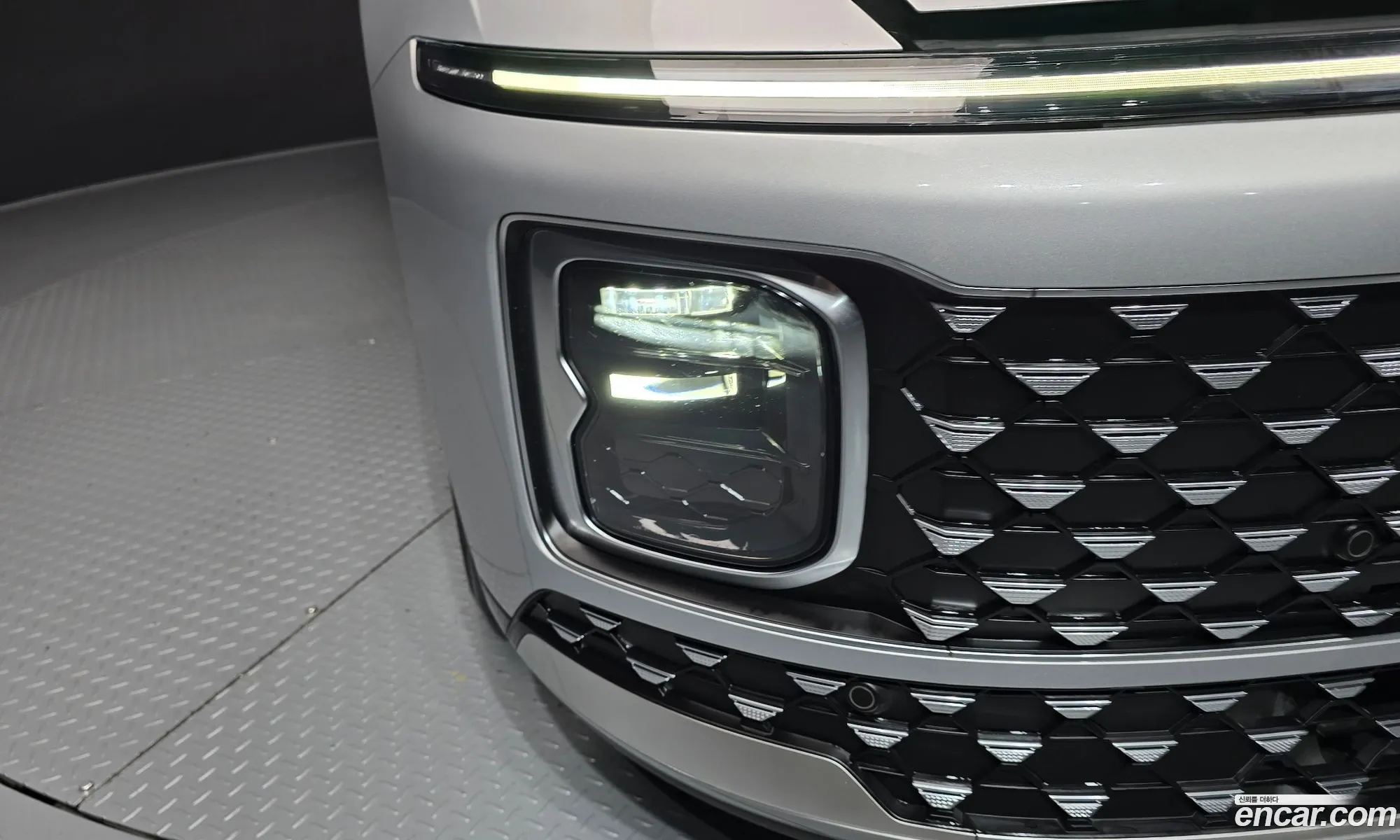 Hyundai Grandeur Hybrid 2023 — 8