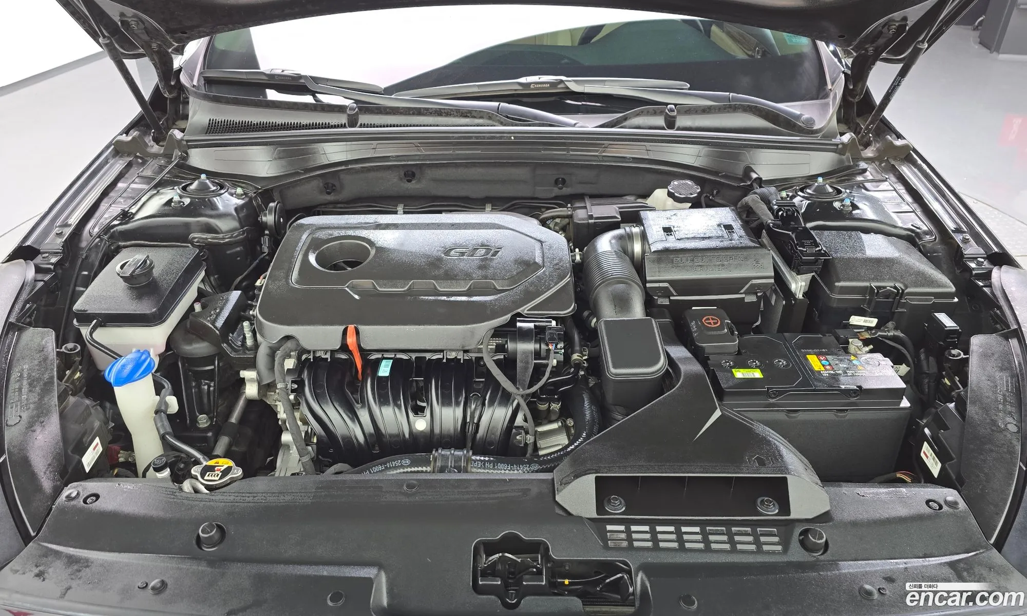 Kia K7 2018 KNALB415BJA151007 — 16