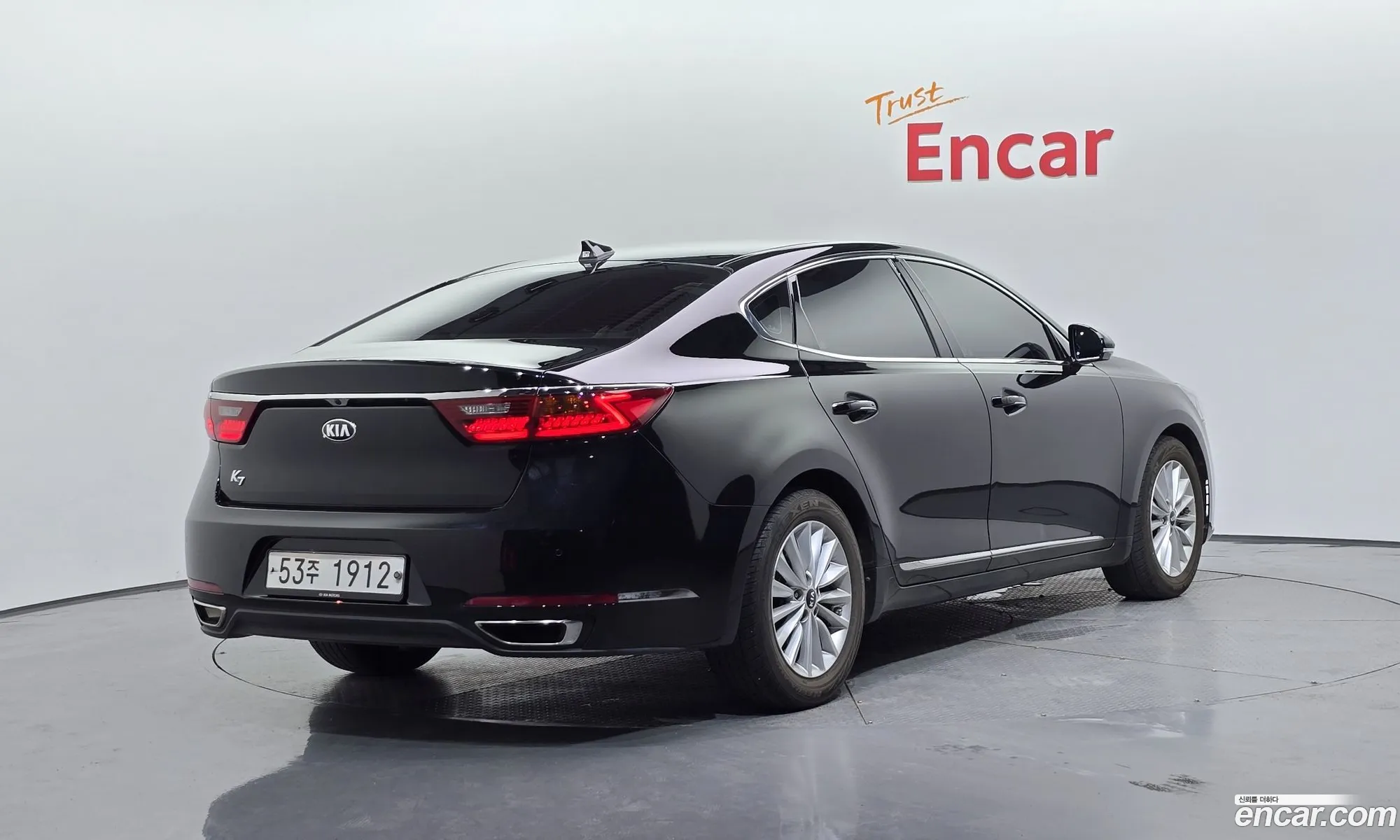 Kia K7 2018 KNALB415BJA151007 — 9