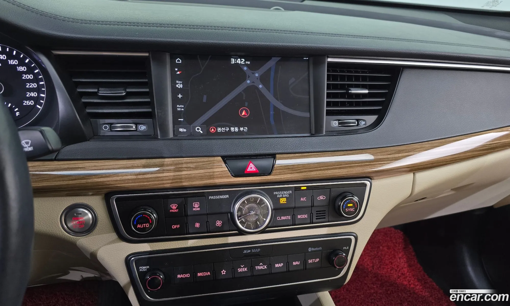 Kia K7 2018 KNALB415BJA151007 — 2