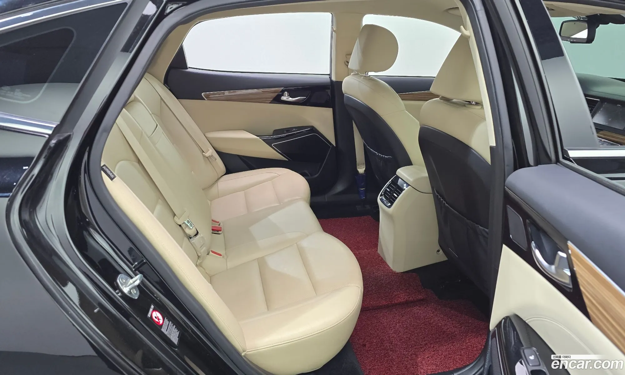 Kia K7 2018 KNALB415BJA151007 — 12
