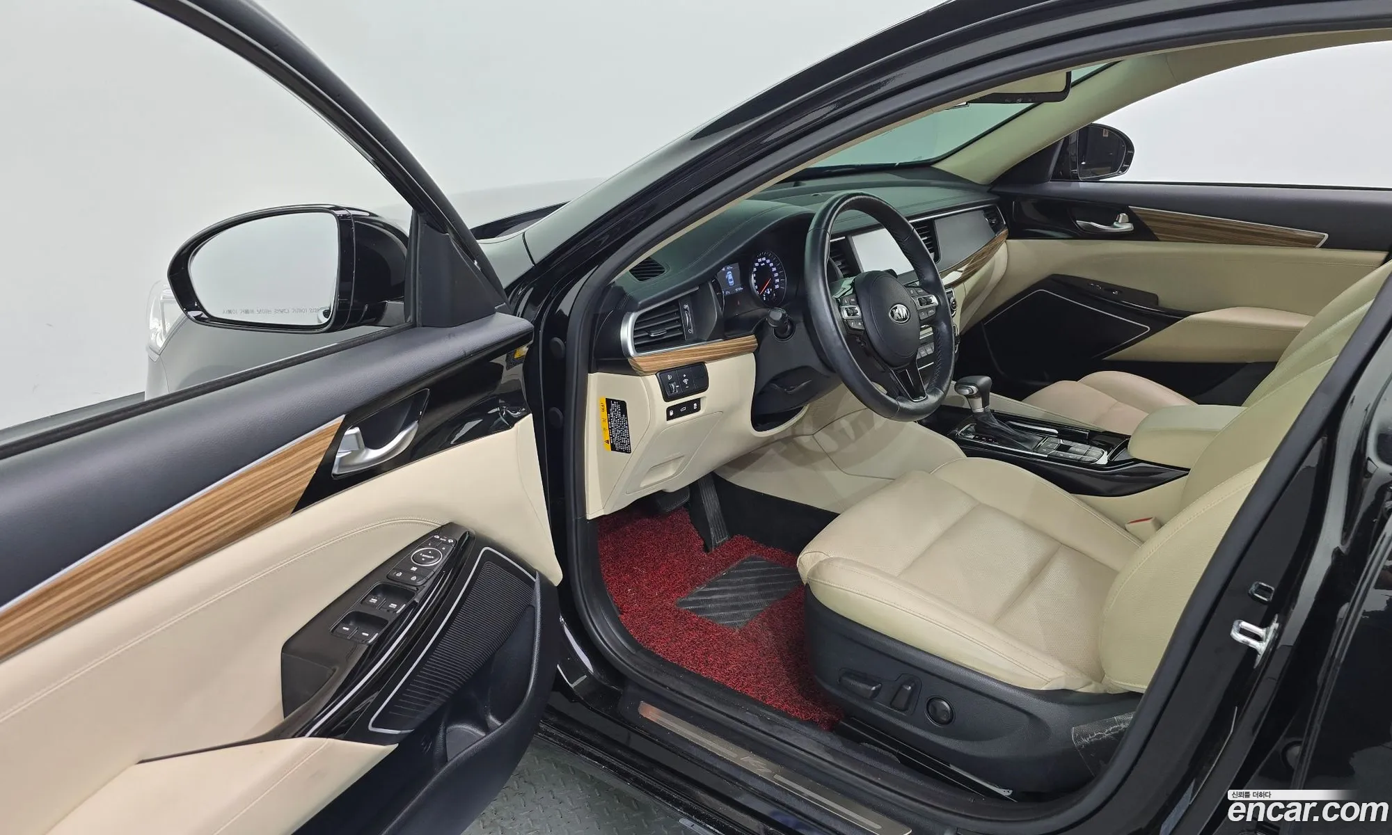 Kia K7 2018 KNALB415BJA151007 — 20