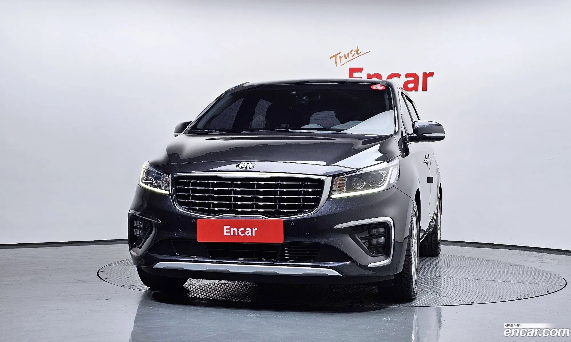 Kia Carnival 2019 — 21