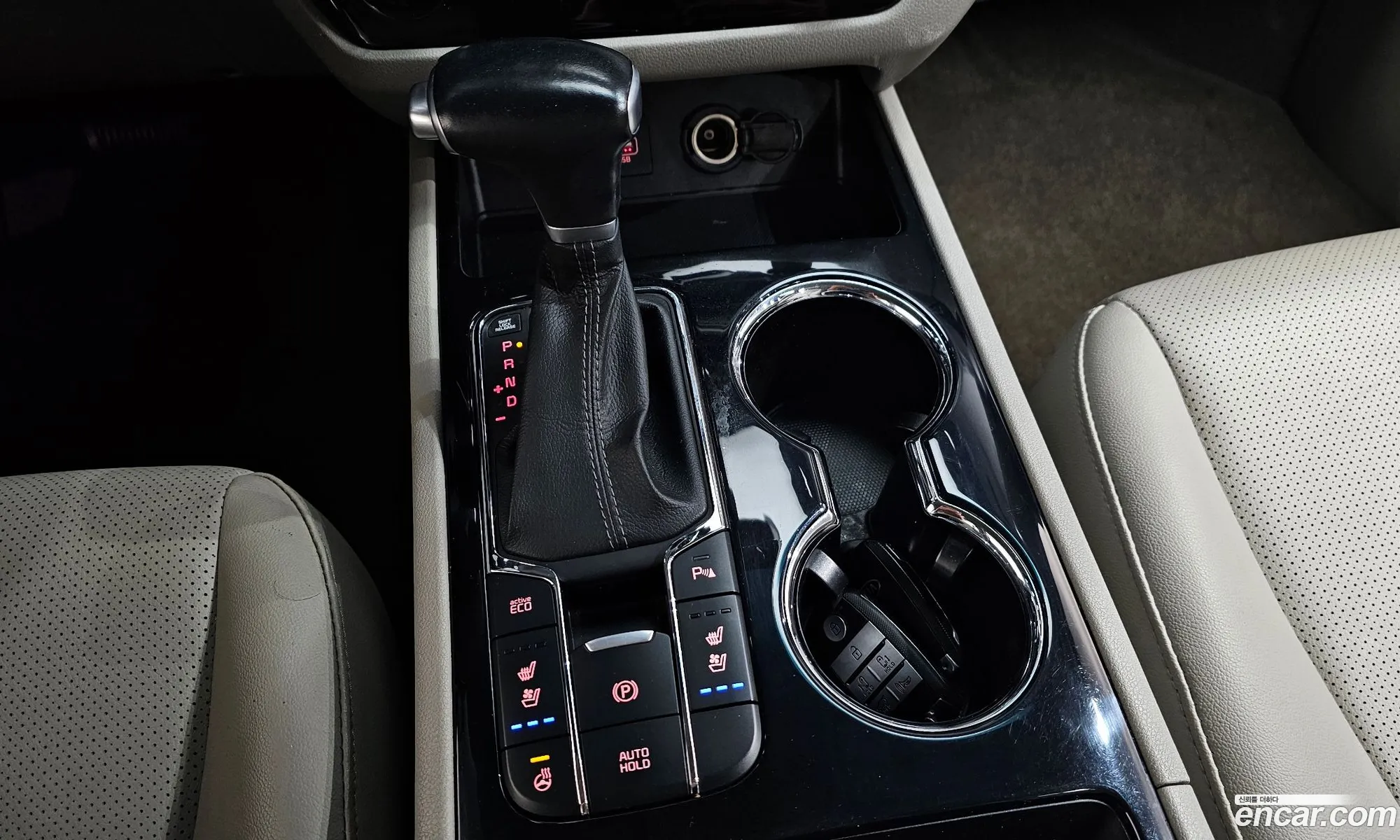 Kia Carnival 2019 — 28