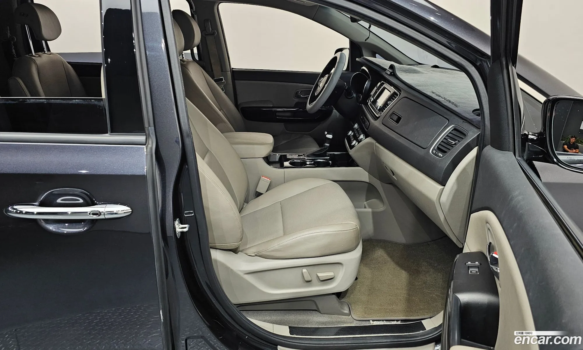 Kia Carnival 2019 — 20