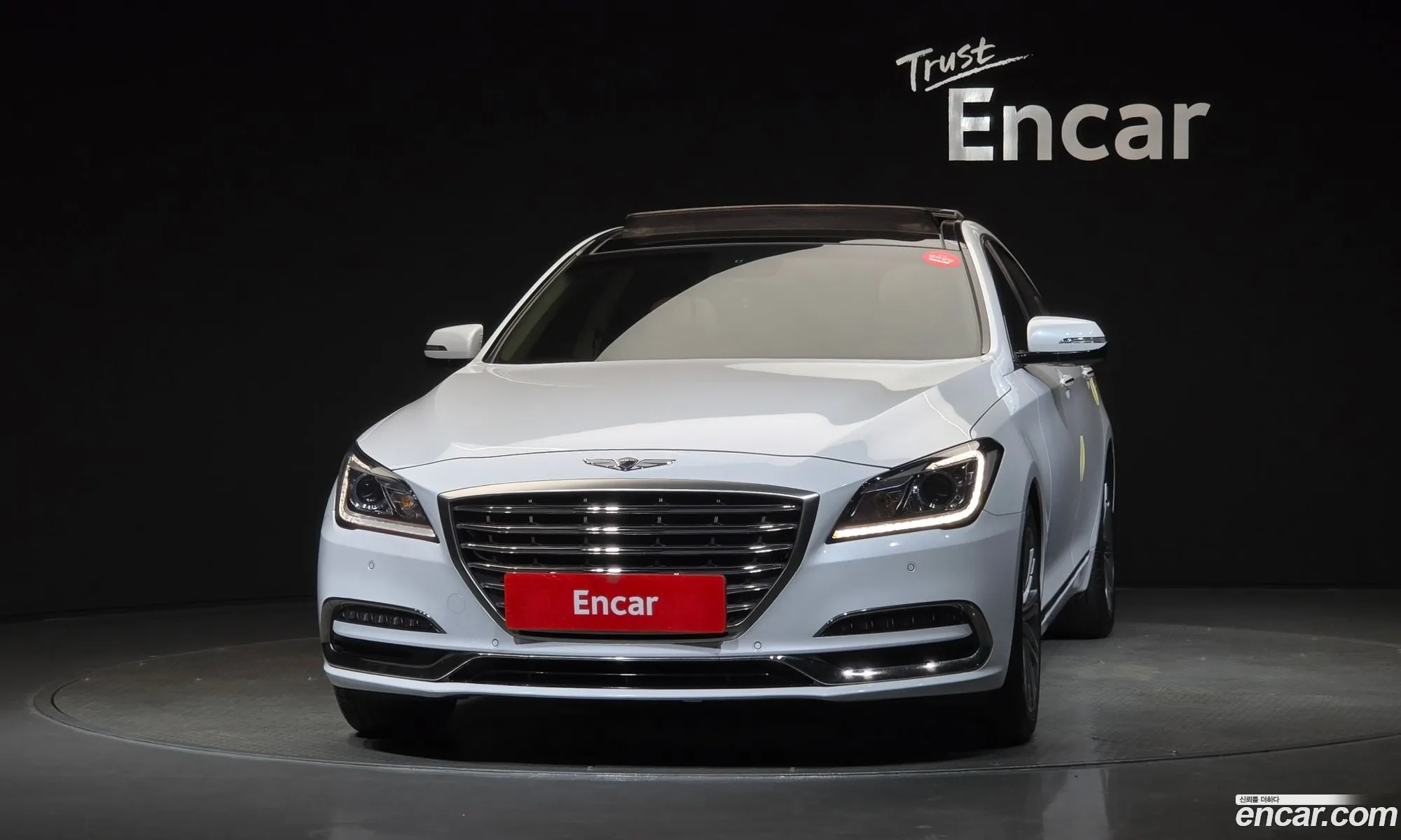 Genesis G80 2018 KMHGL41DBJU290229 — 8