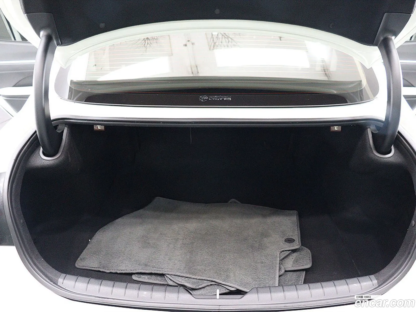 Hyundai Sonata the Edge 2023 — 3