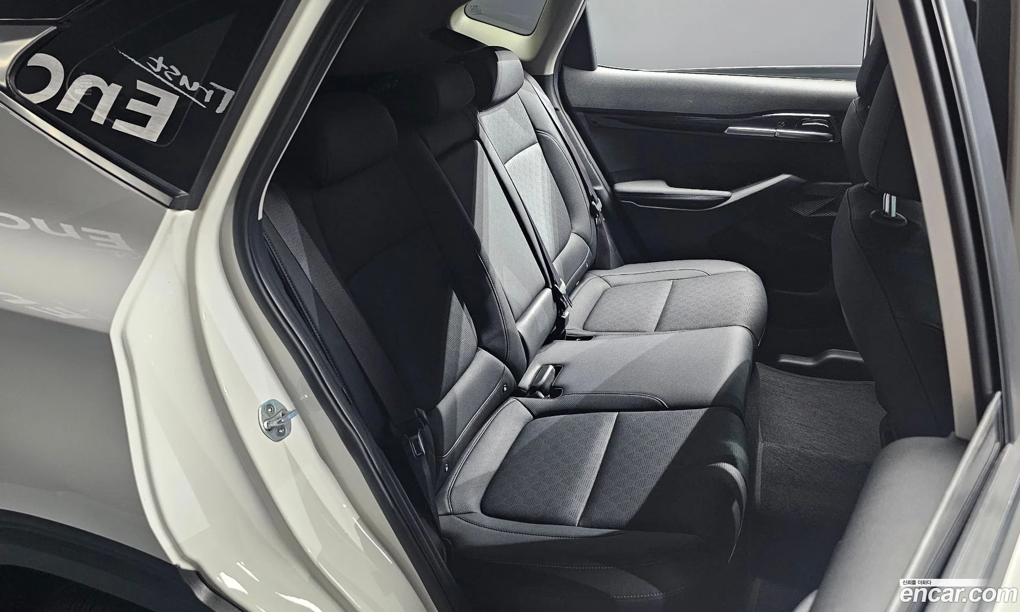 Kia Seltos 2019 KNAET812GLK034802 — 15