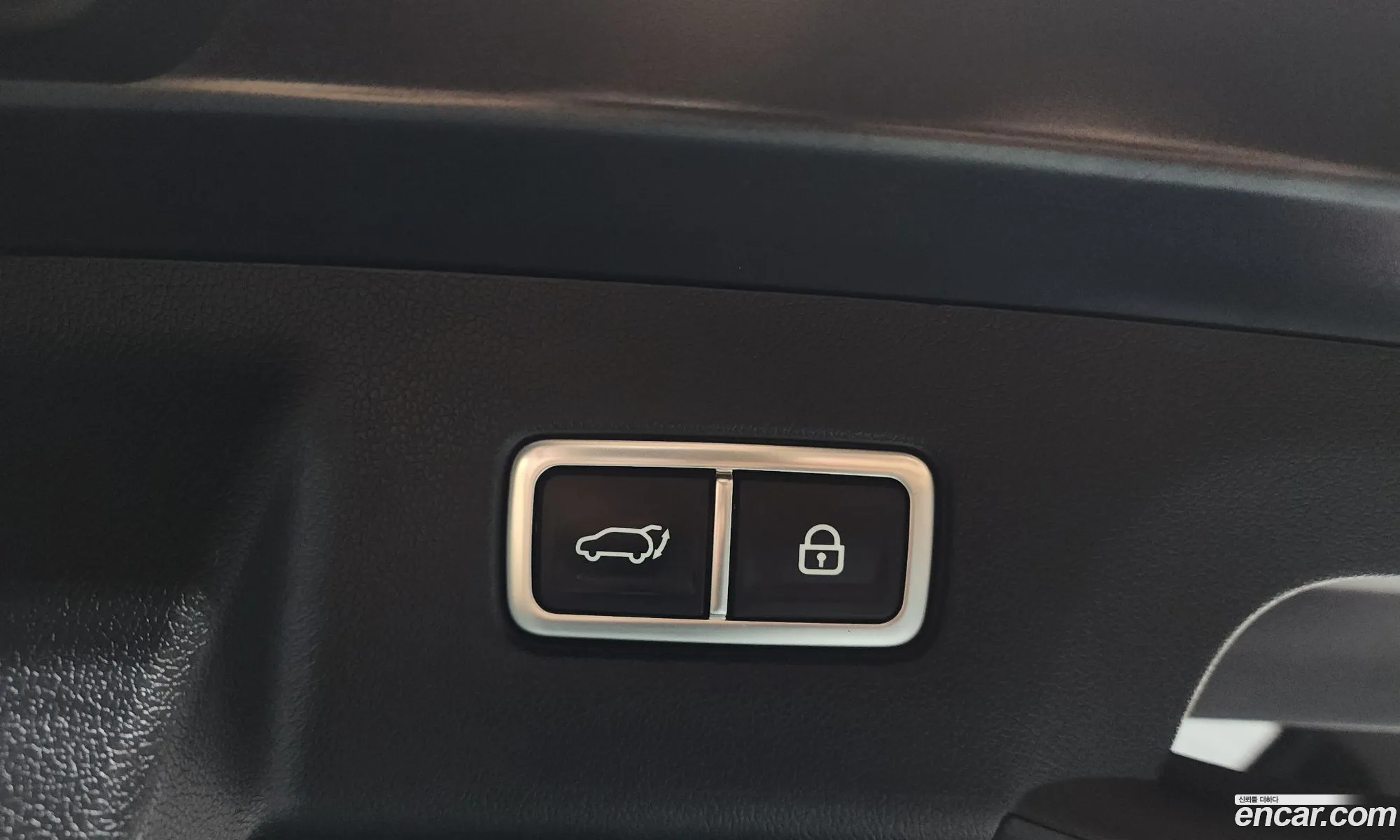 Kia Sorento 2020 KNARH81BHMA033611 — 30