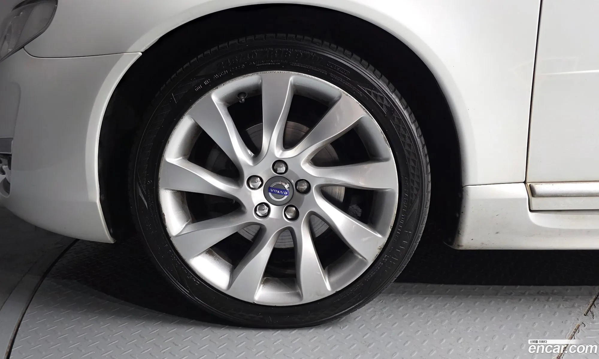 Volvo S80 2016 YV1AS40MDG1197235 — 13