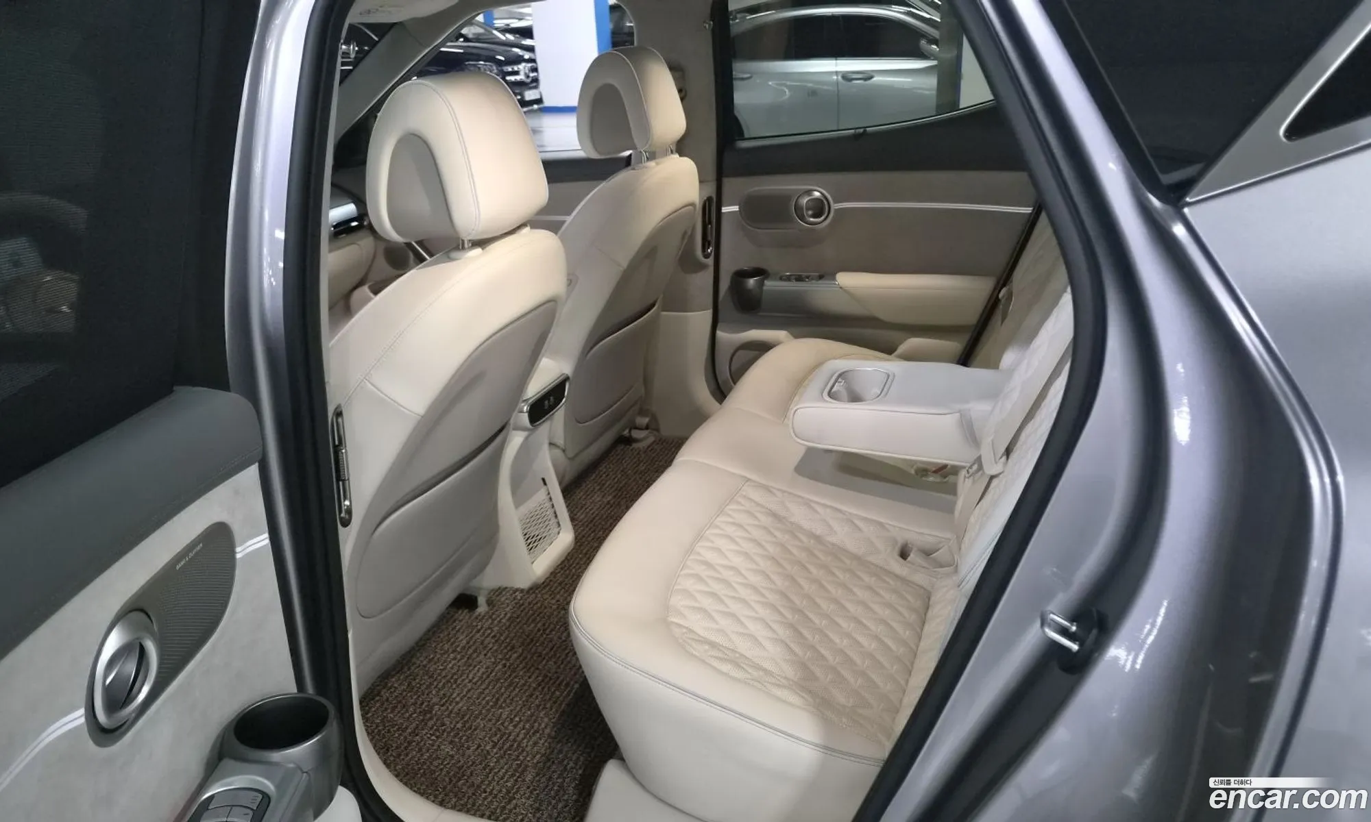 Genesis GV60 2023 — 3