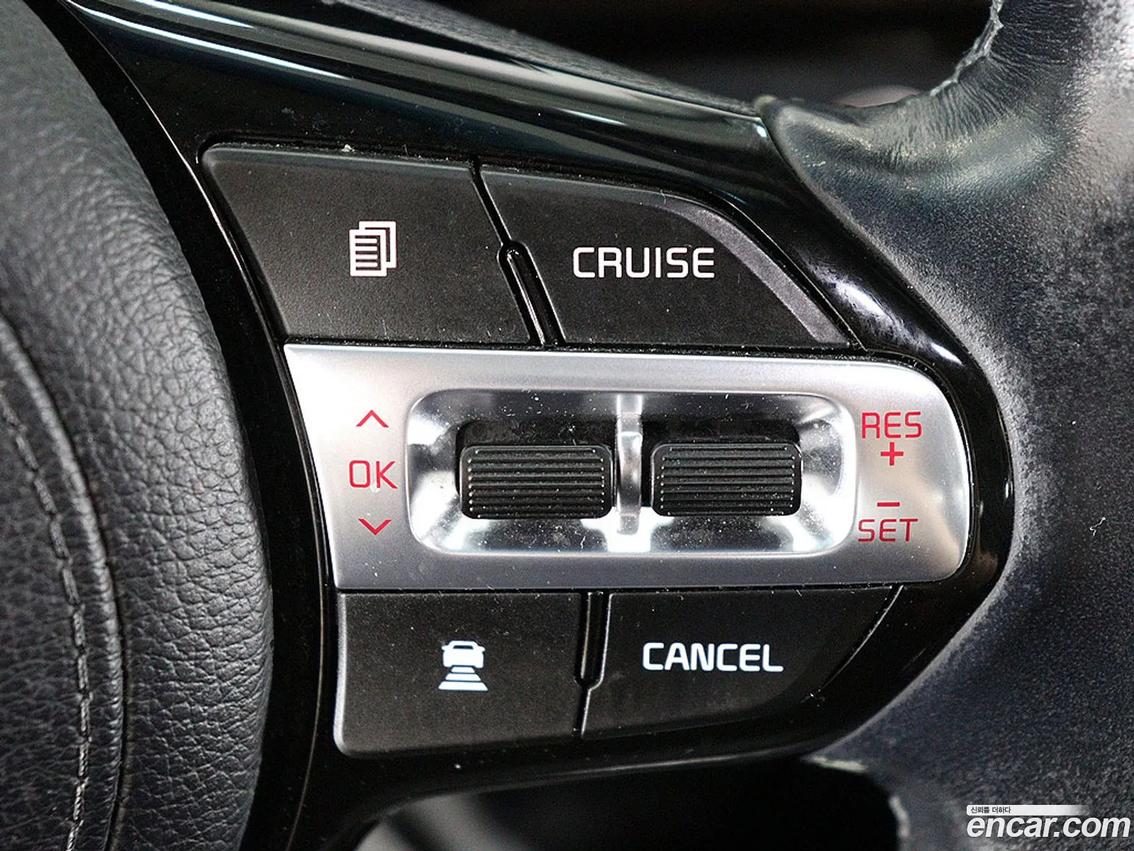 Kia K7 2019 — 9