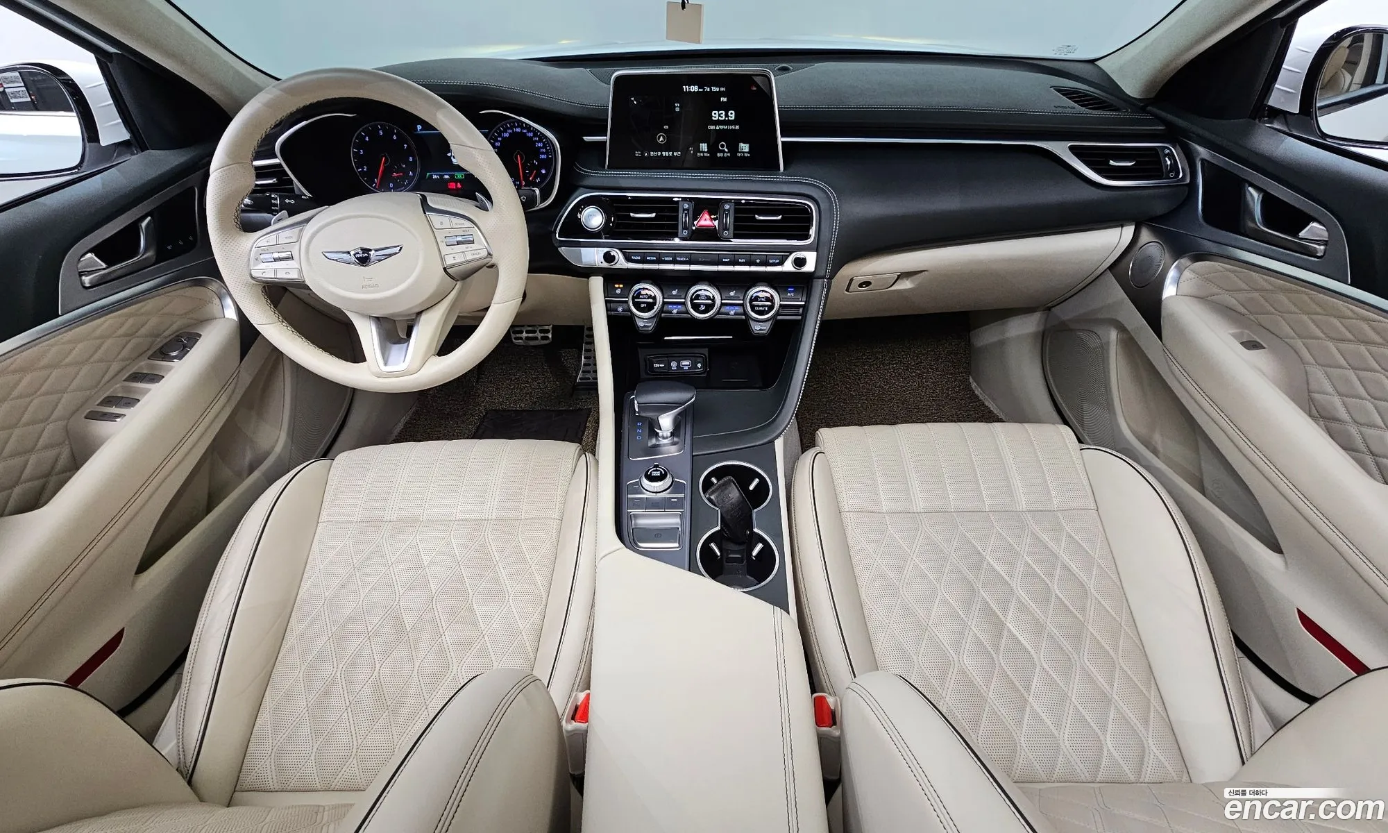 Genesis G70 2019 KMTG341ABLU058865 — 10