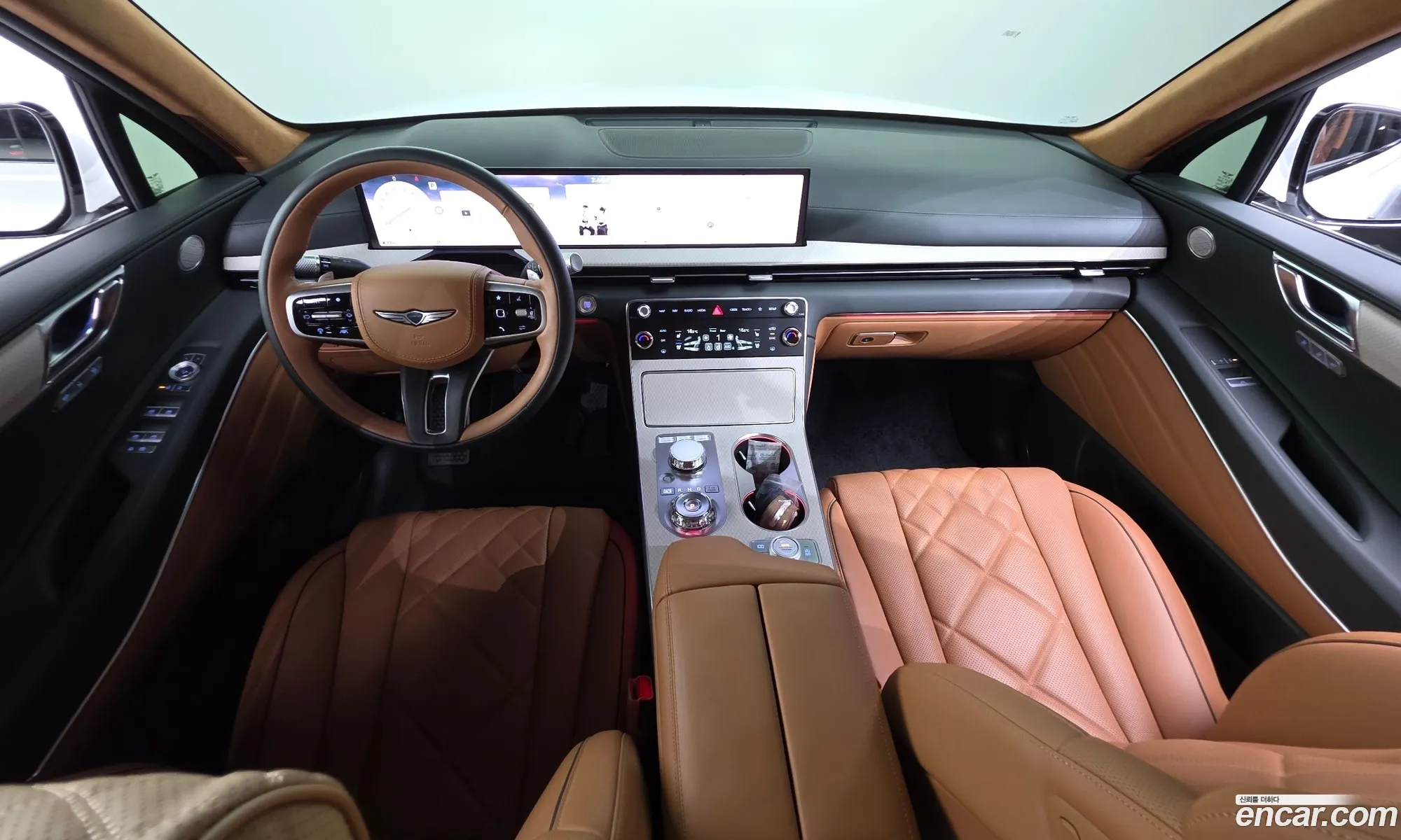 Genesis GV80 2025 KMTHA81BDSU283228 — 12