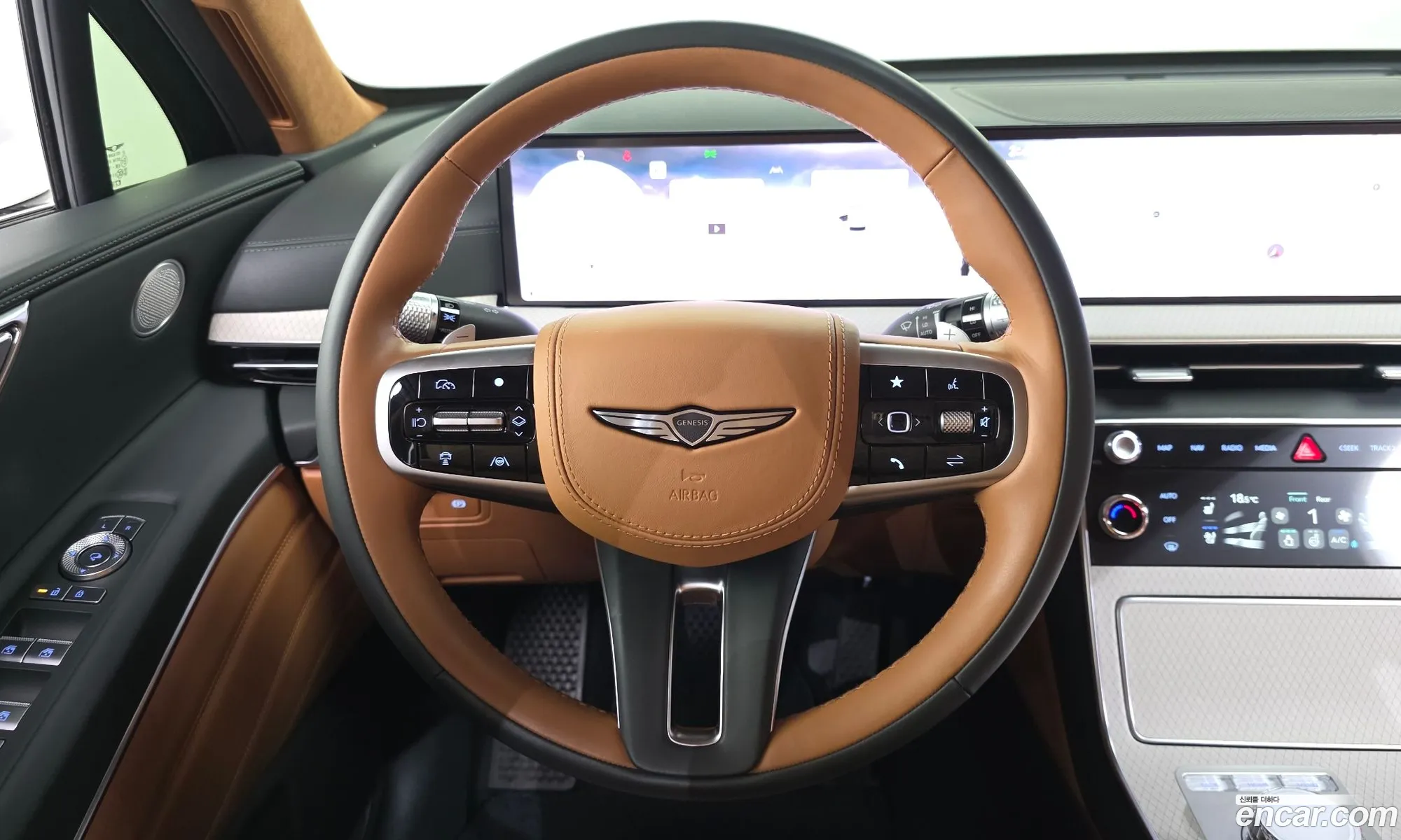 Genesis GV80 2025 KMTHA81BDSU283228 — 31