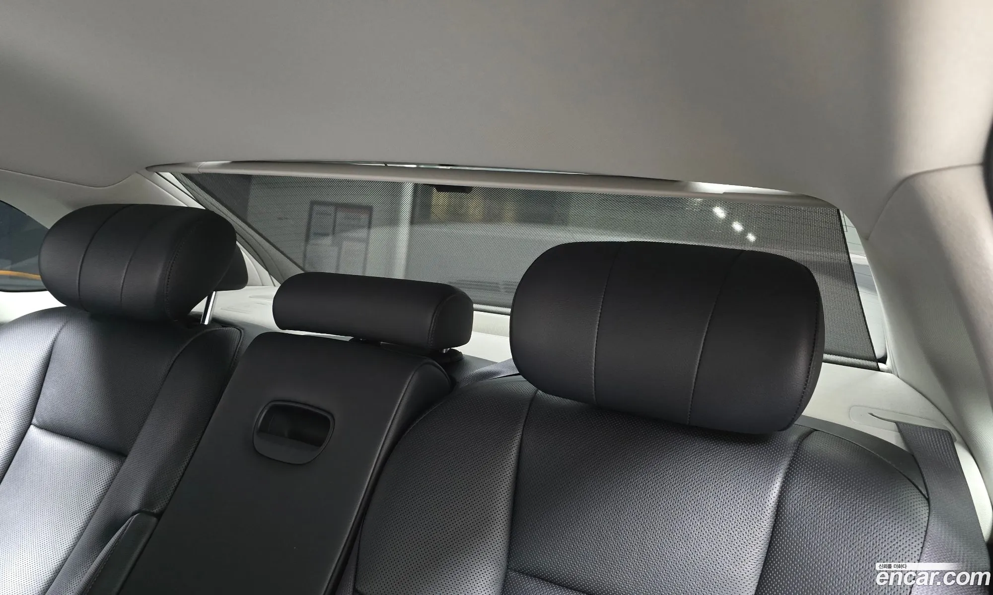 Kia K9 2021 — 32