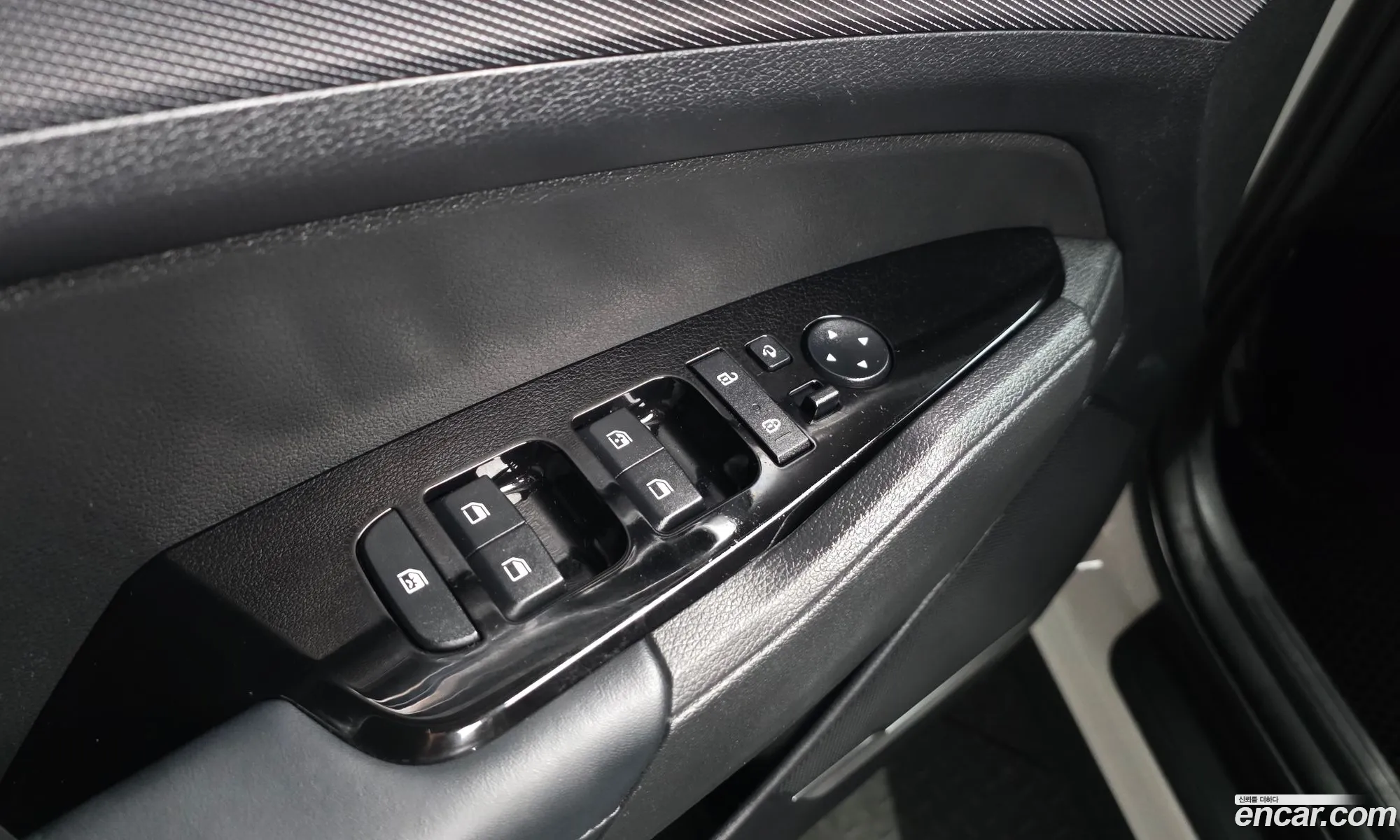 Kia Sportage Hybrid 2023 — 3