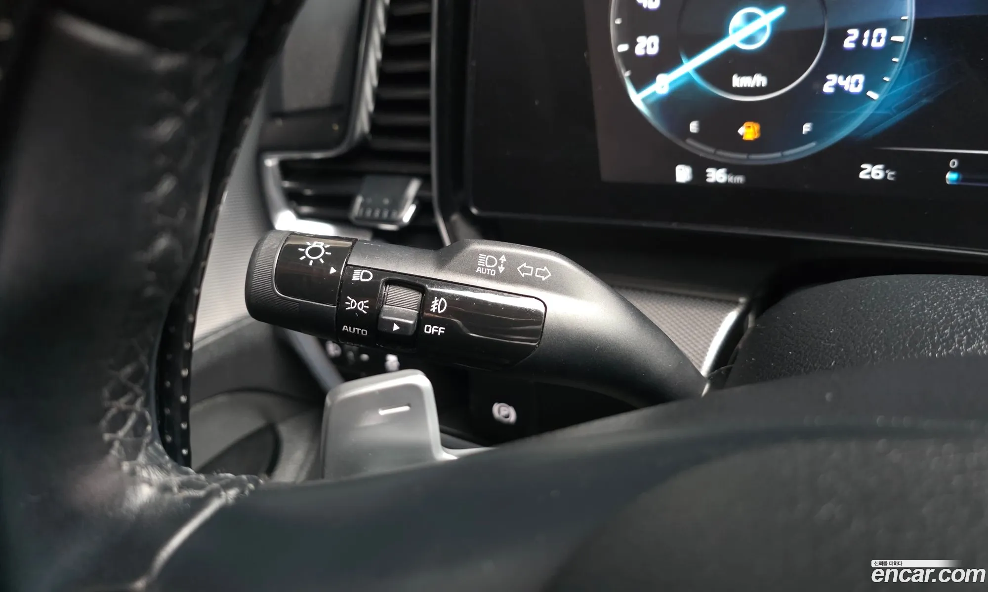 Kia Sportage Hybrid 2023 — 25