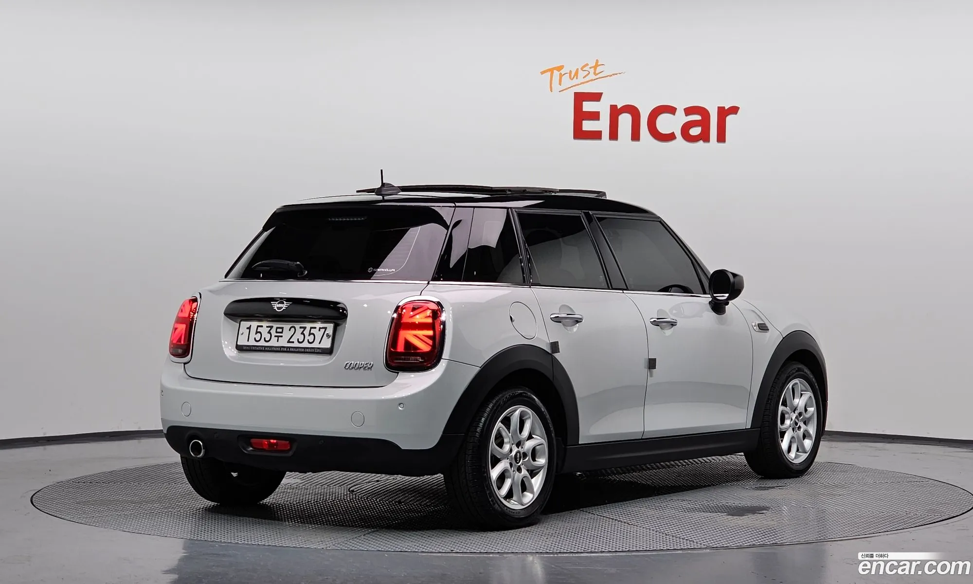 Mini Cooper S 2019 WMWXV7101L2M07306 — 28
