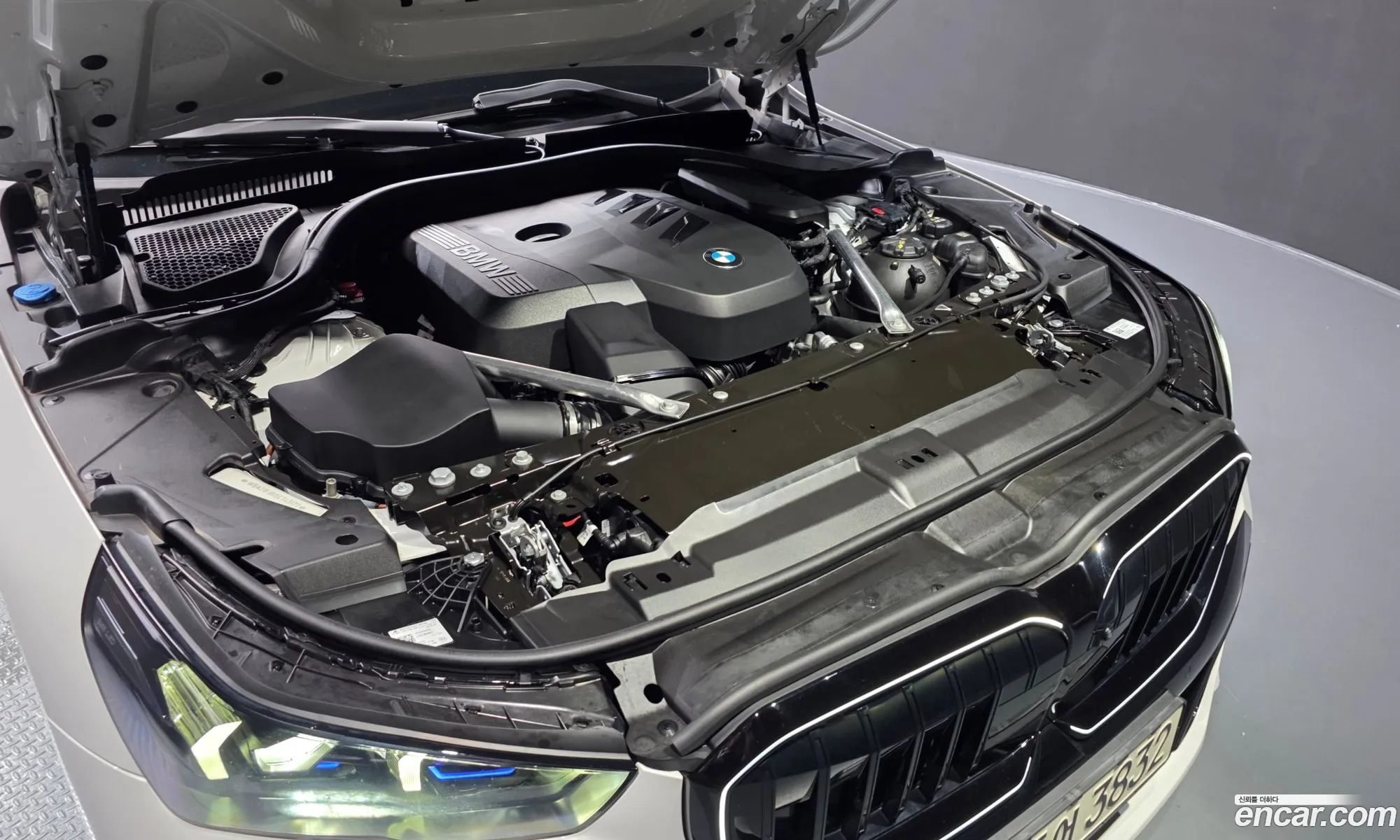 BMW 5 Series 2024 — 21
