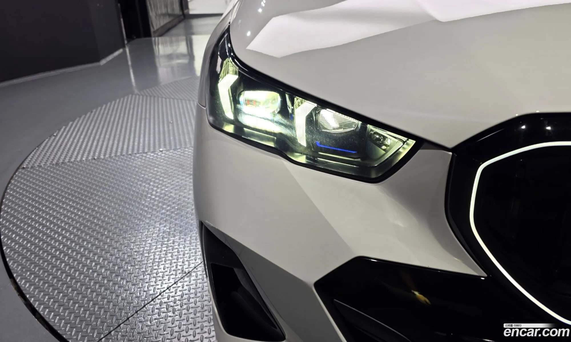 BMW 5 Series 2024 — 23