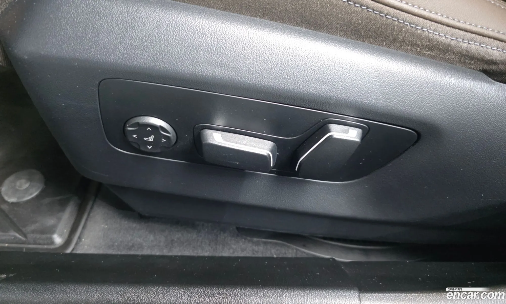 BMW 5 Series 2024 — 34