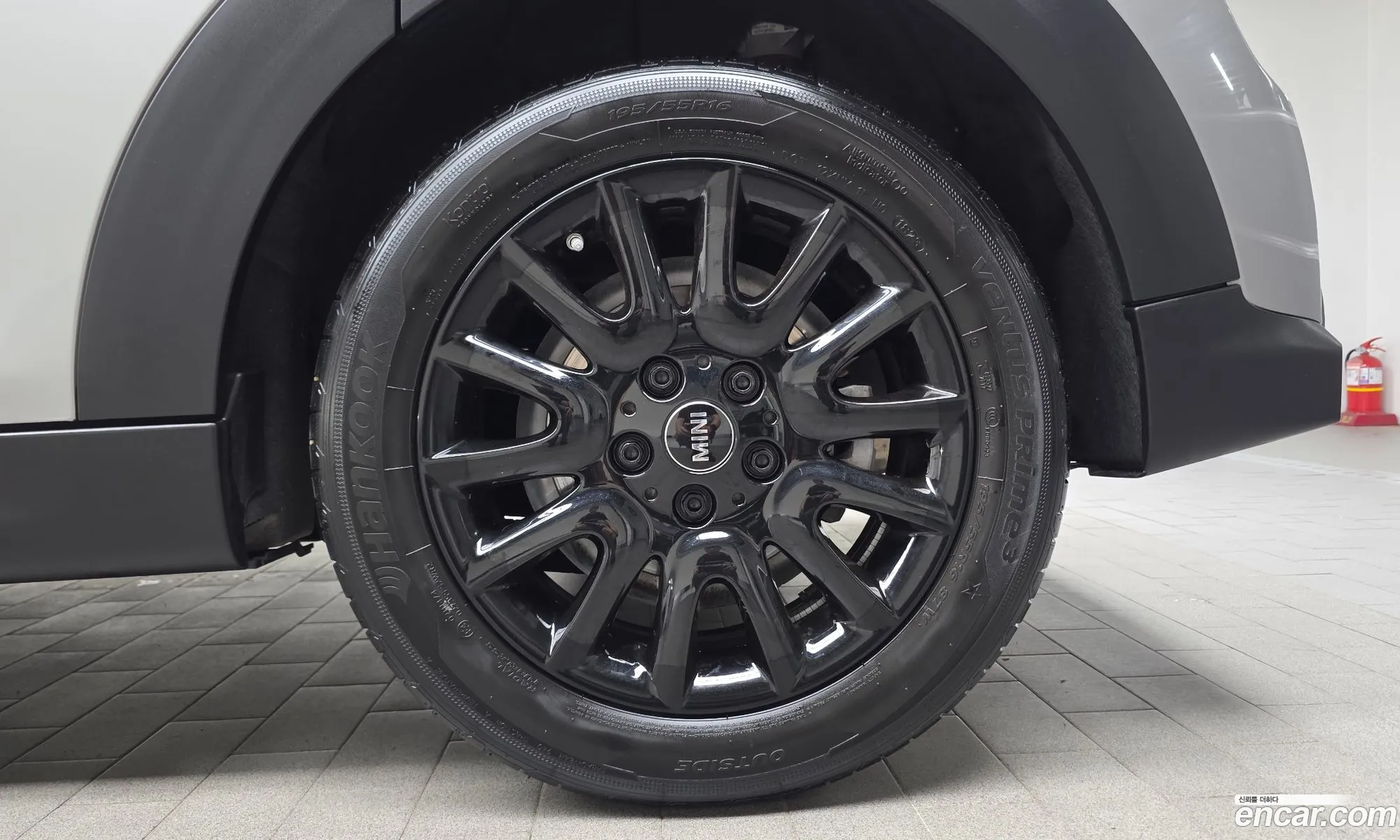 Mini Cooper 2024 WMW41DK02R2U84612 — 28