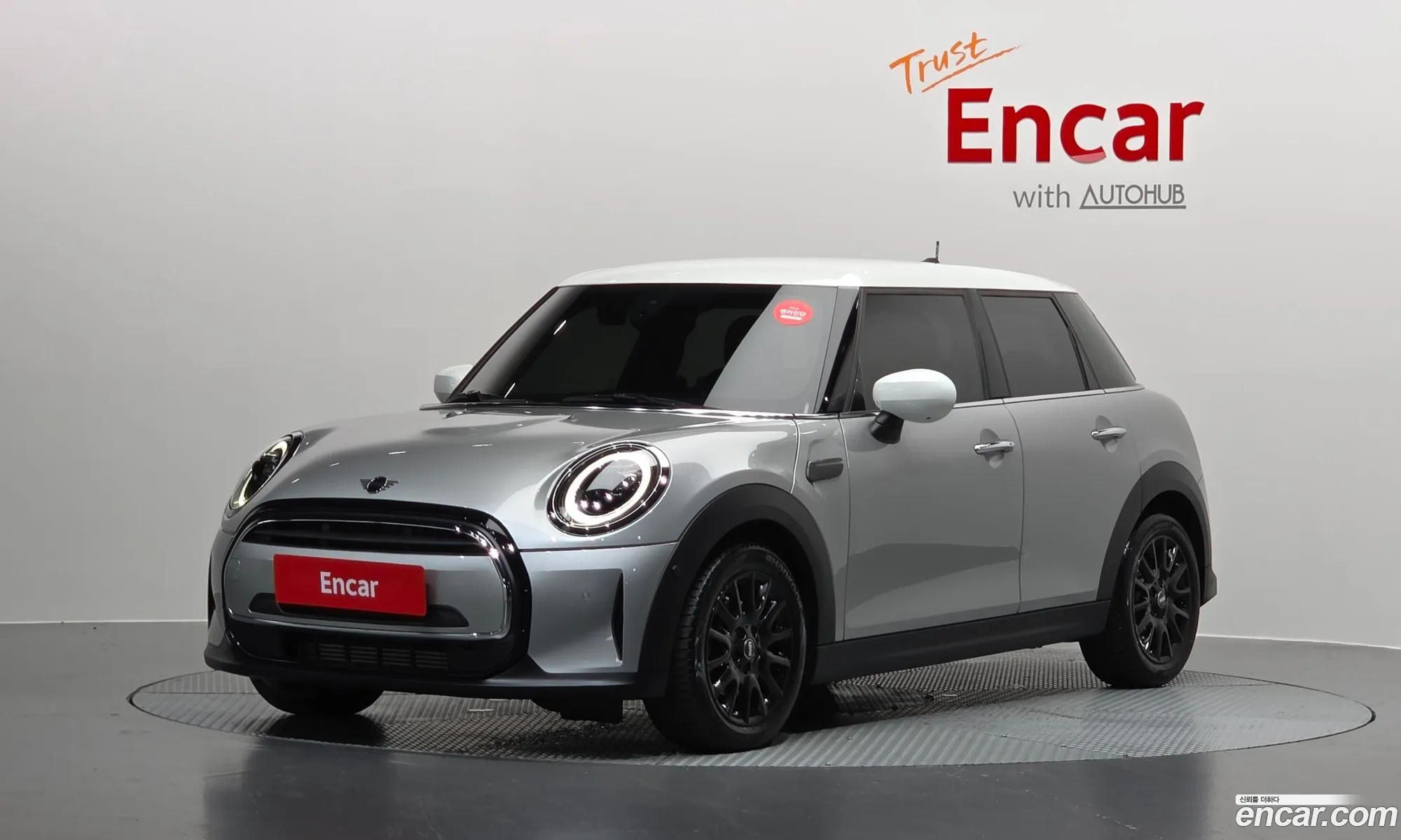 Mini Cooper 2024 WMW41DK02R2U84612 — 8