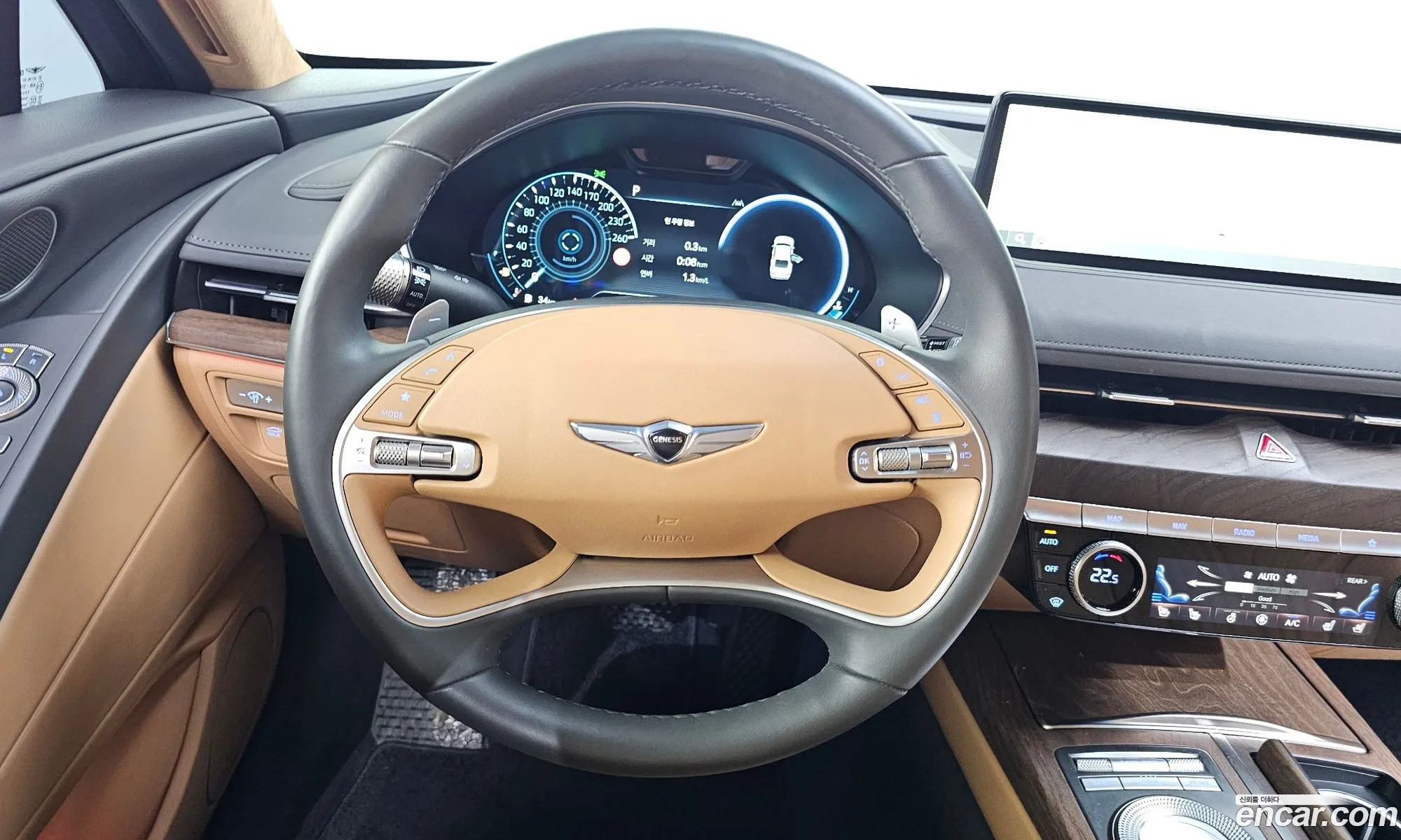 Genesis G80 2022 KMTGB41CDNU132851 — 12