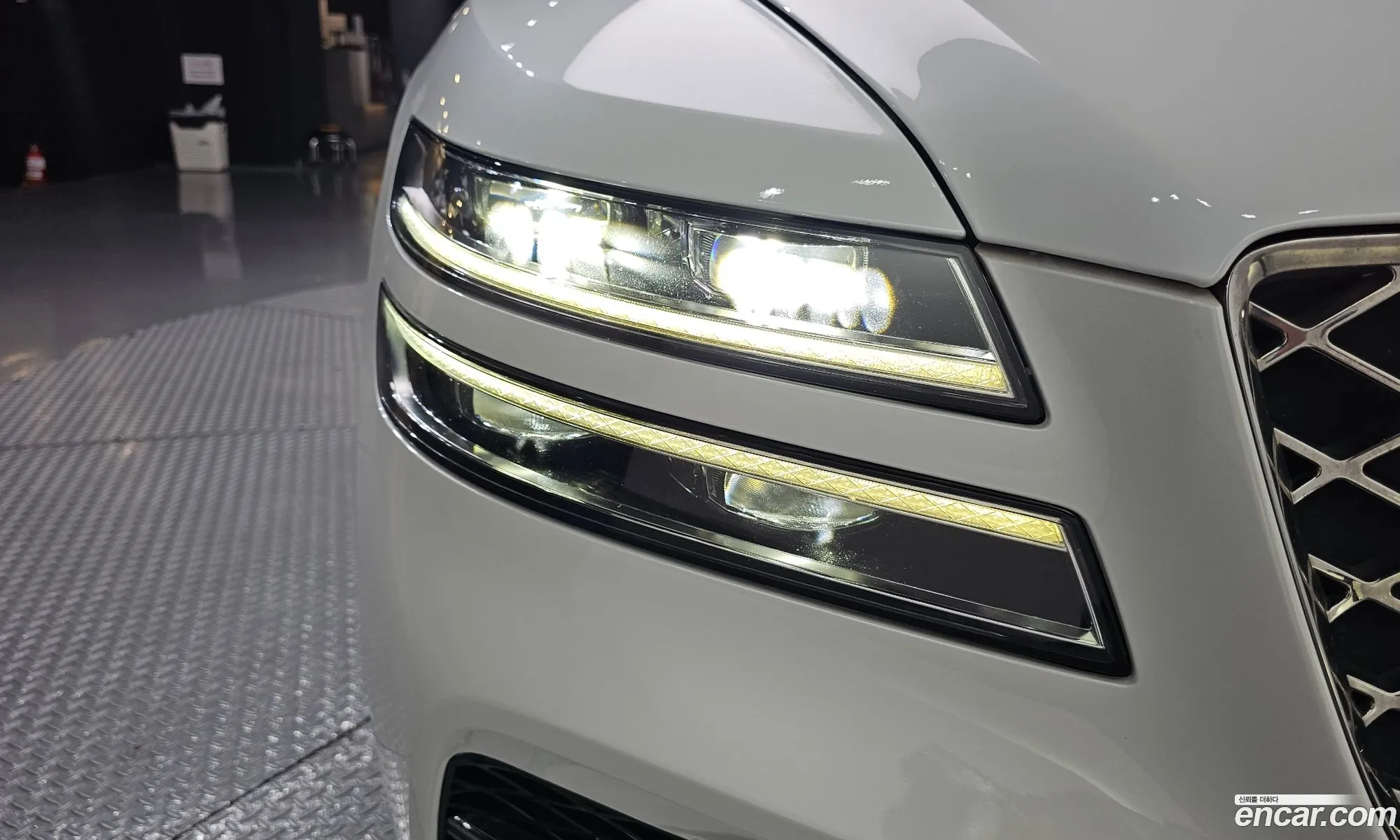 Genesis G80 2022 KMTGB41CDNU132851 — 5