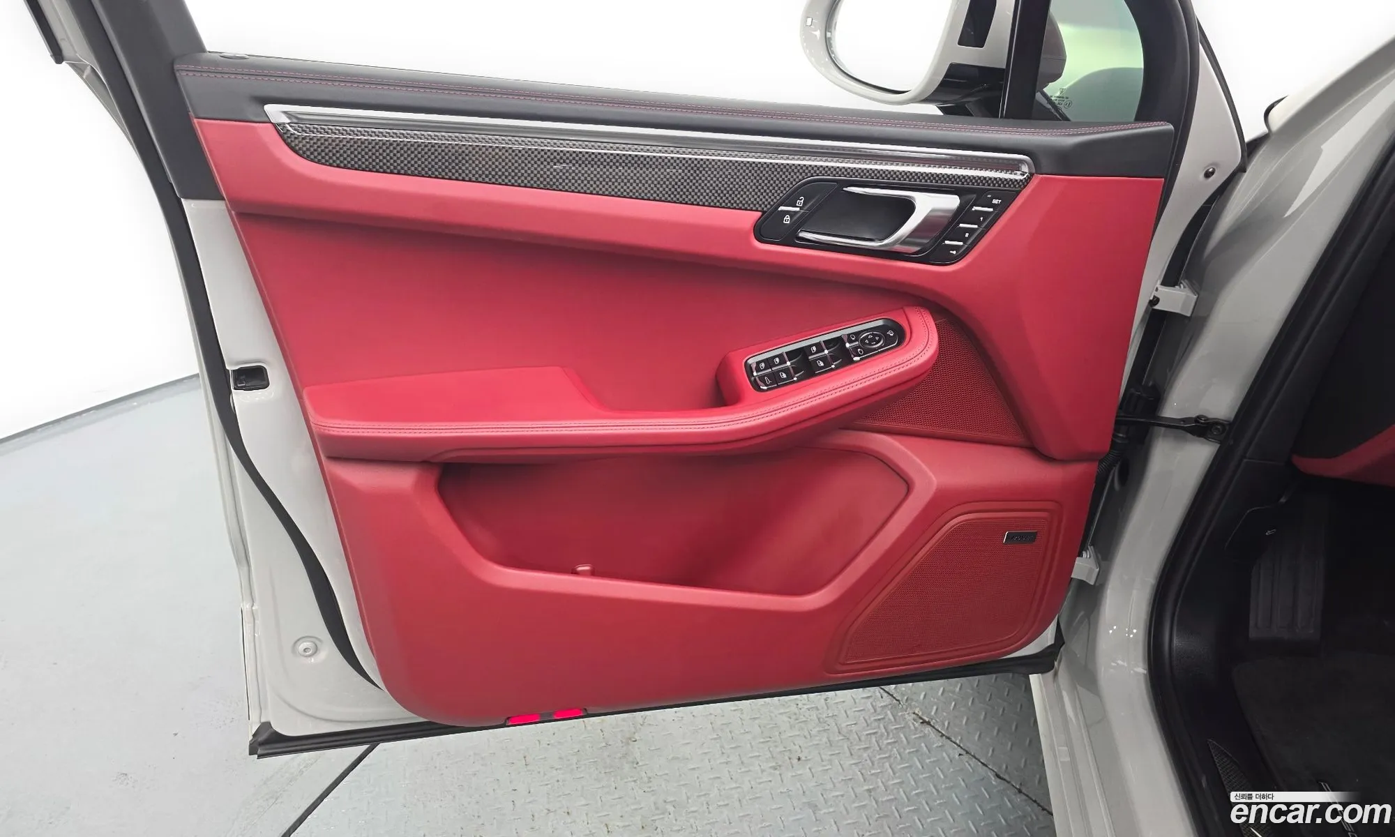 Porsche Macan 2023 WP1AF2955PLB55714 — 8