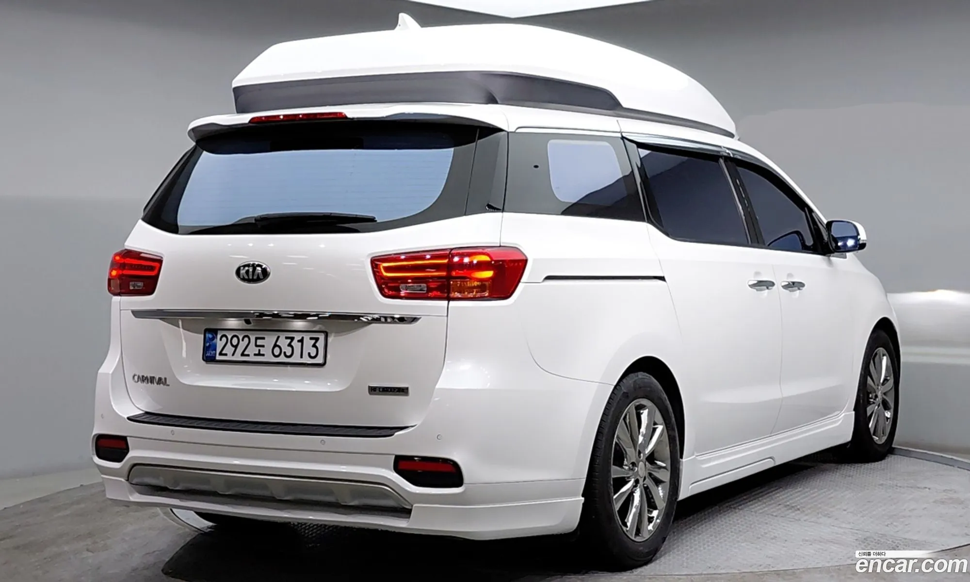 Kia Carnival 2019 — 8