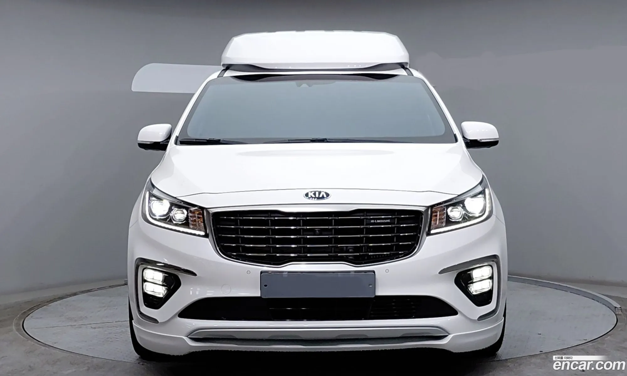 Kia Carnival 2019 — 16