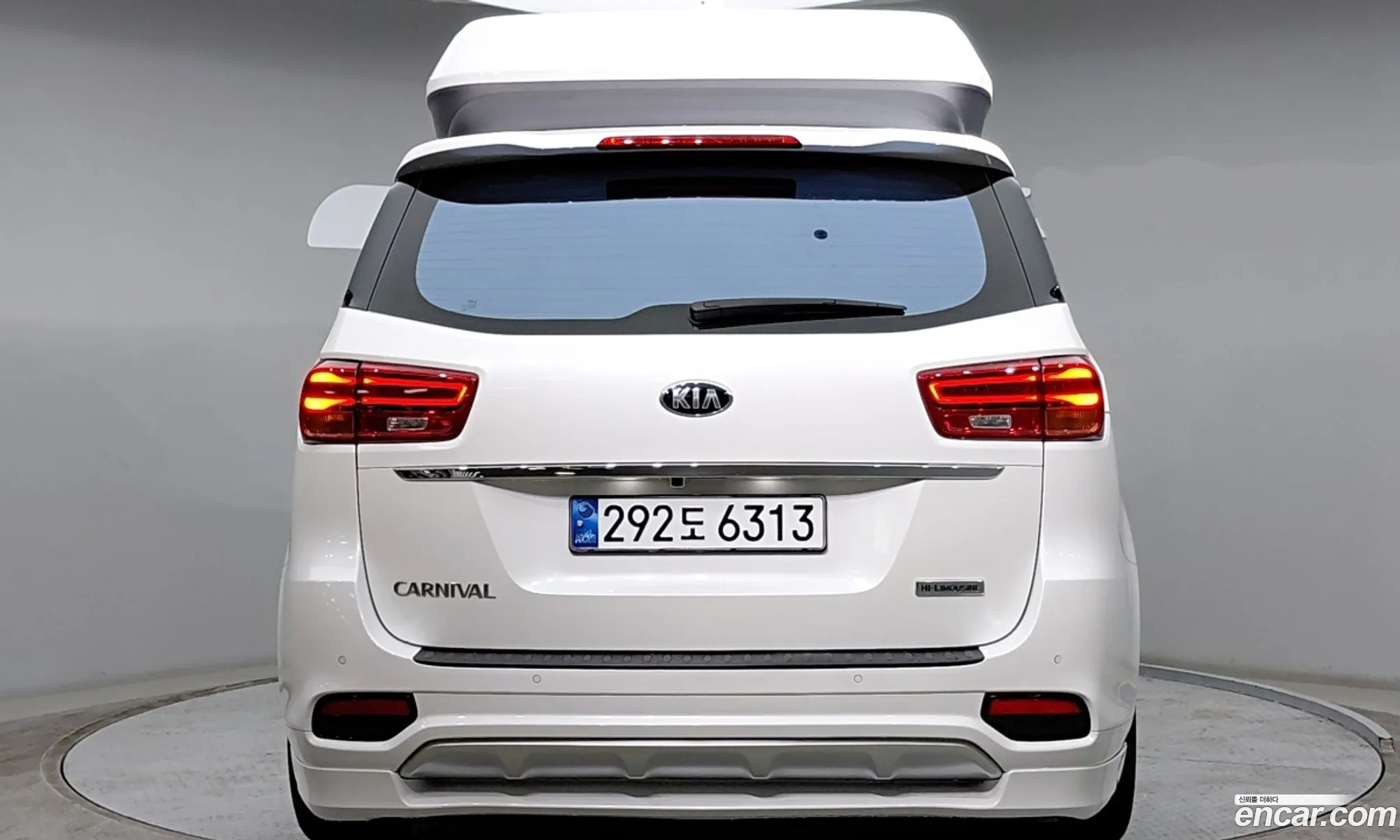 Kia Carnival 2019 — 18