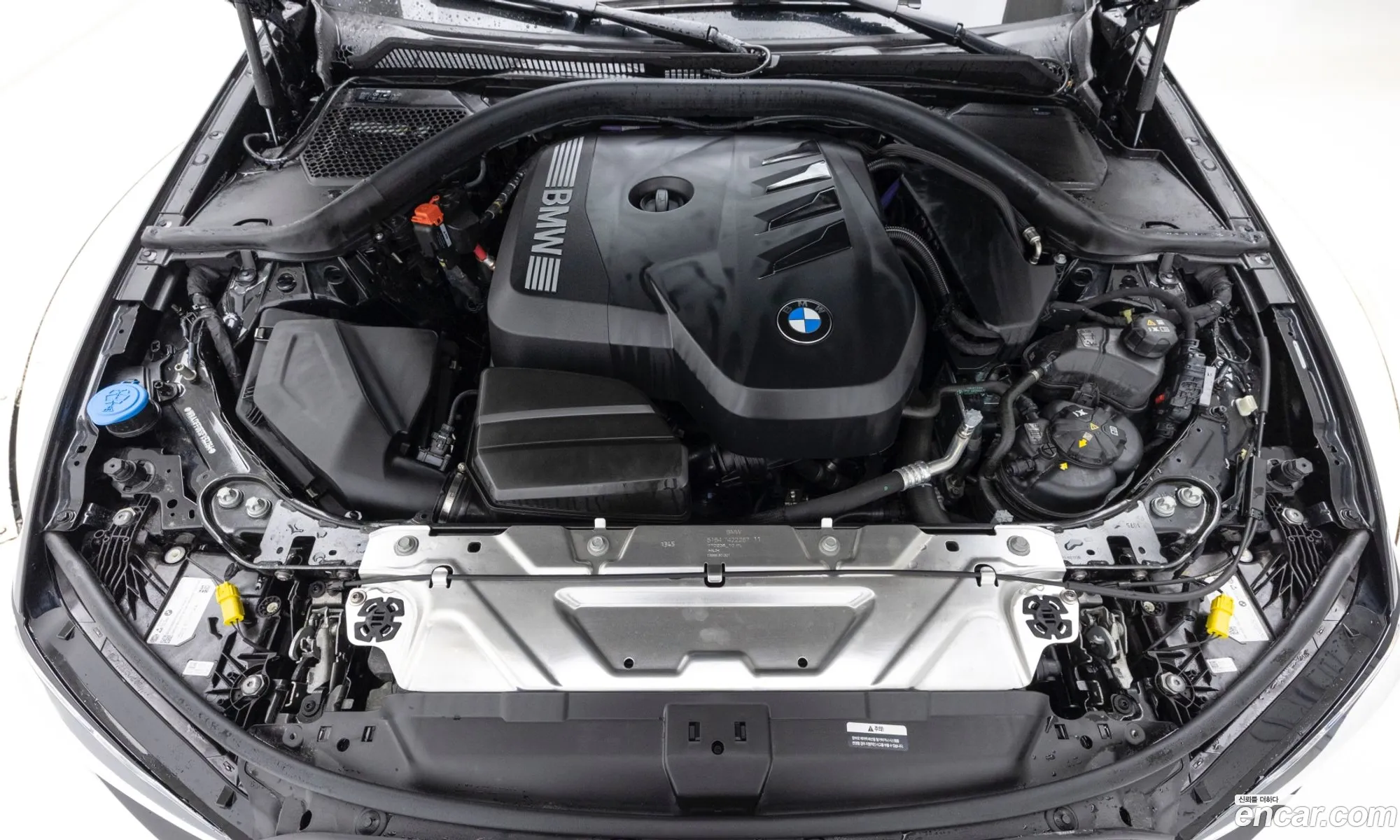 BMW 3 Series 2025 — 2