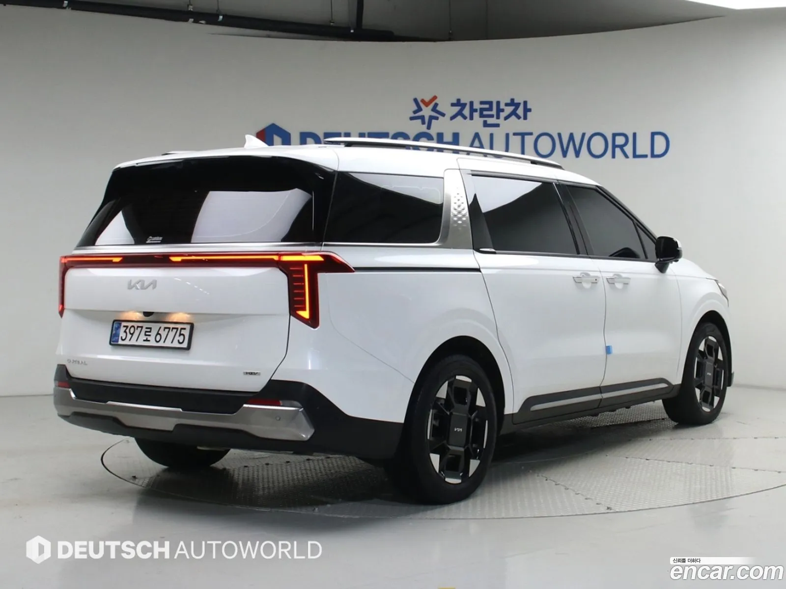 Kia Carnival 2024 — 2