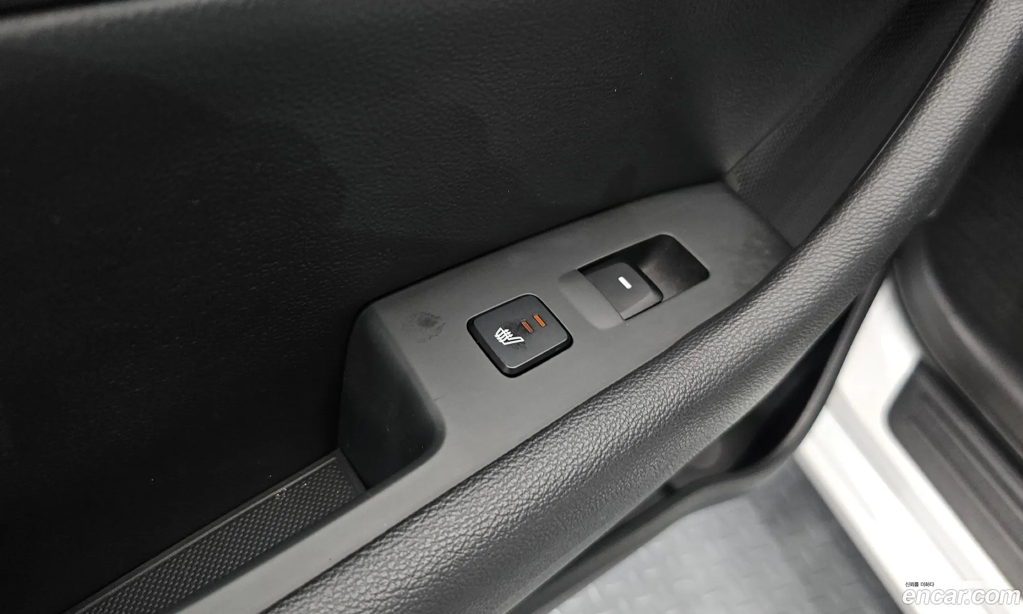 Hyundai LF Sonata 2014 — 11