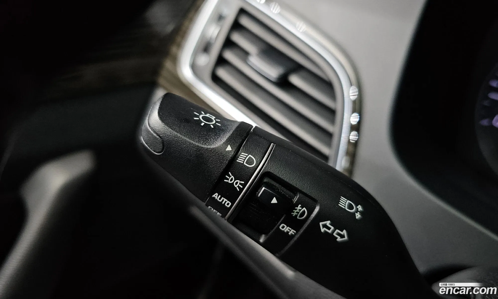 Hyundai LF Sonata 2014 — 32