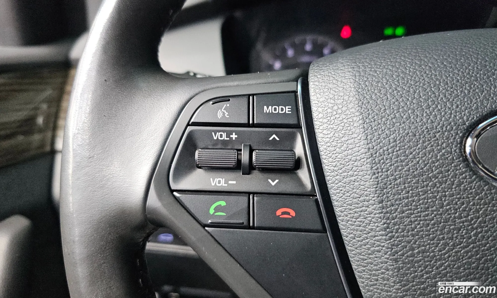 Hyundai LF Sonata 2014 — 6