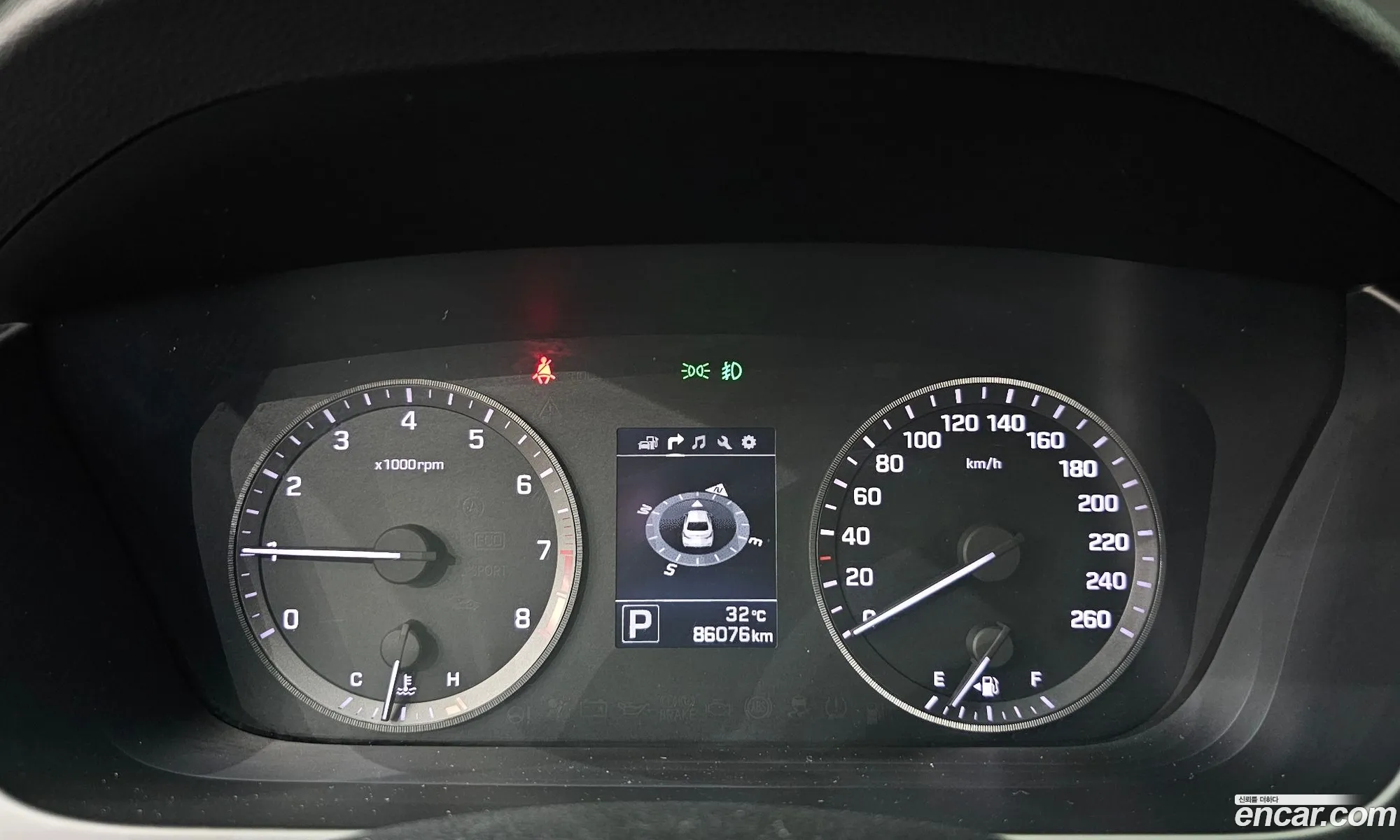 Hyundai LF Sonata 2014 — 8